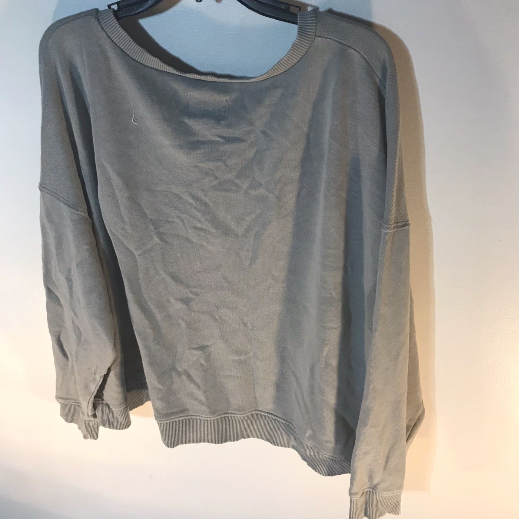 American Eagle Outfitters VINTAGE American Eagle Gray Cropped Sweatshirt Women's Size M Pullover Casual Activewear Winter Size M / US 6-8 / IT 42-44 - 2 Thumbnail