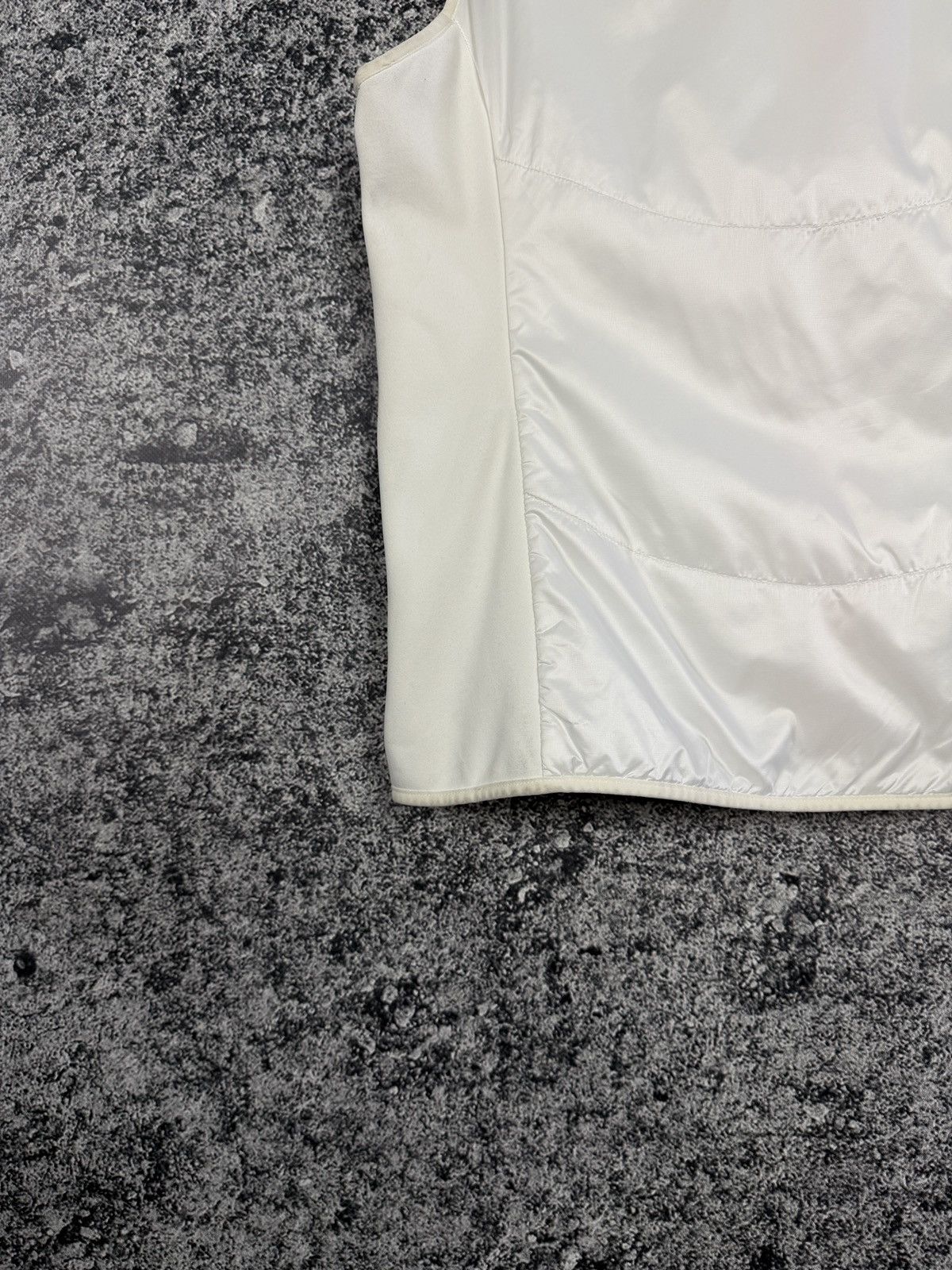 KJUS Kjus Ladies Aurelia Vest Full Zip White Gilet Outdoor 42/XL Size M / US 6-8 / IT 42-44 - 14 Thumbnail