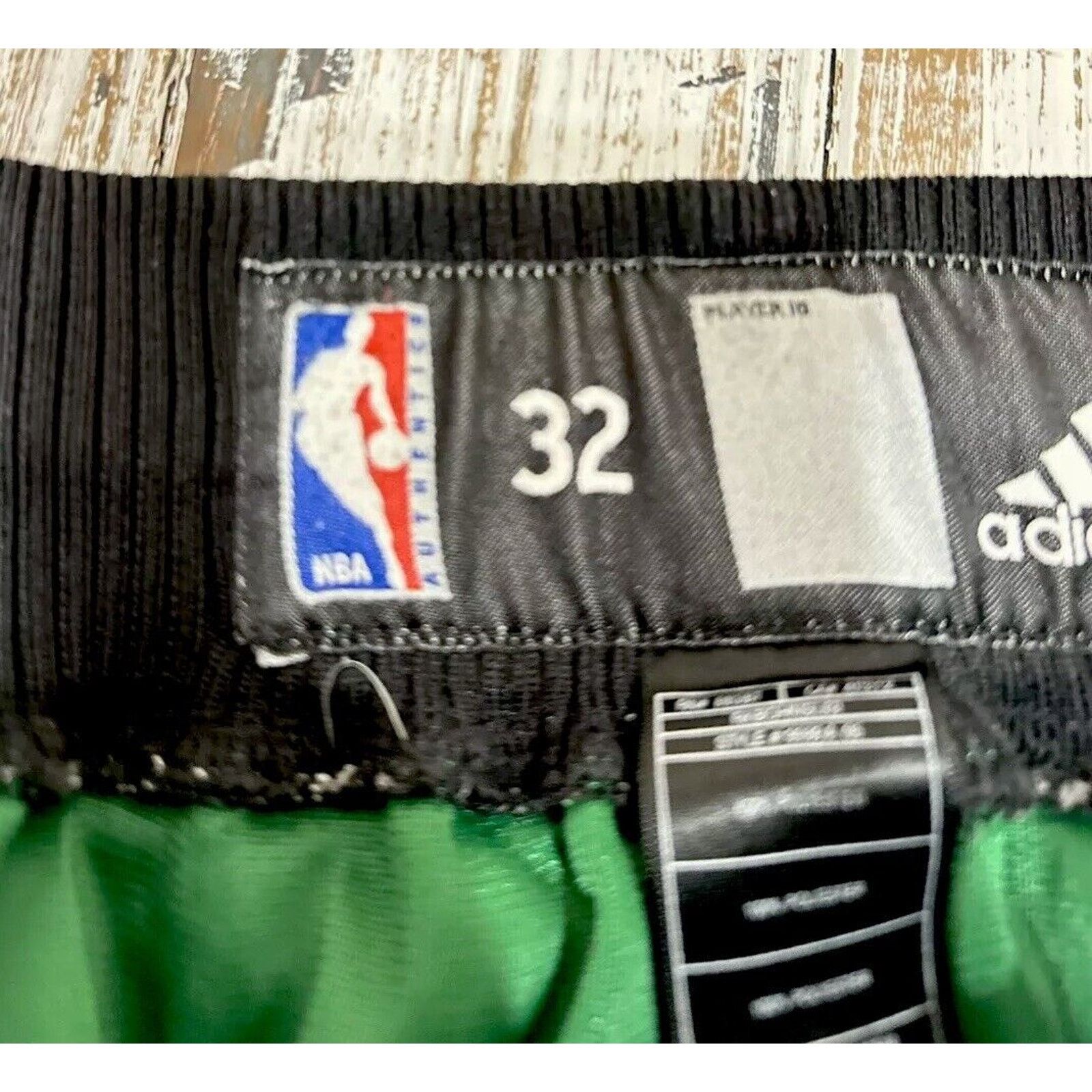 Adidas Boston Celtics NBA Player Authentic Adidas Basketball Shorts Size US M / EU 48-50 / 2 - 2 Thumbnail