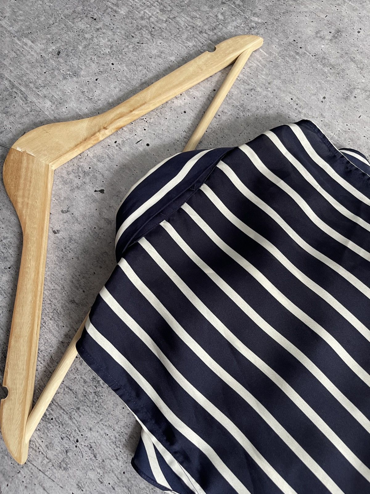 Polo Ralph Lauren Ralph Lauren Blue White Stripe Satin Blouse Top Size S(2) Size S / US 4 / IT 40 - 14 Thumbnail