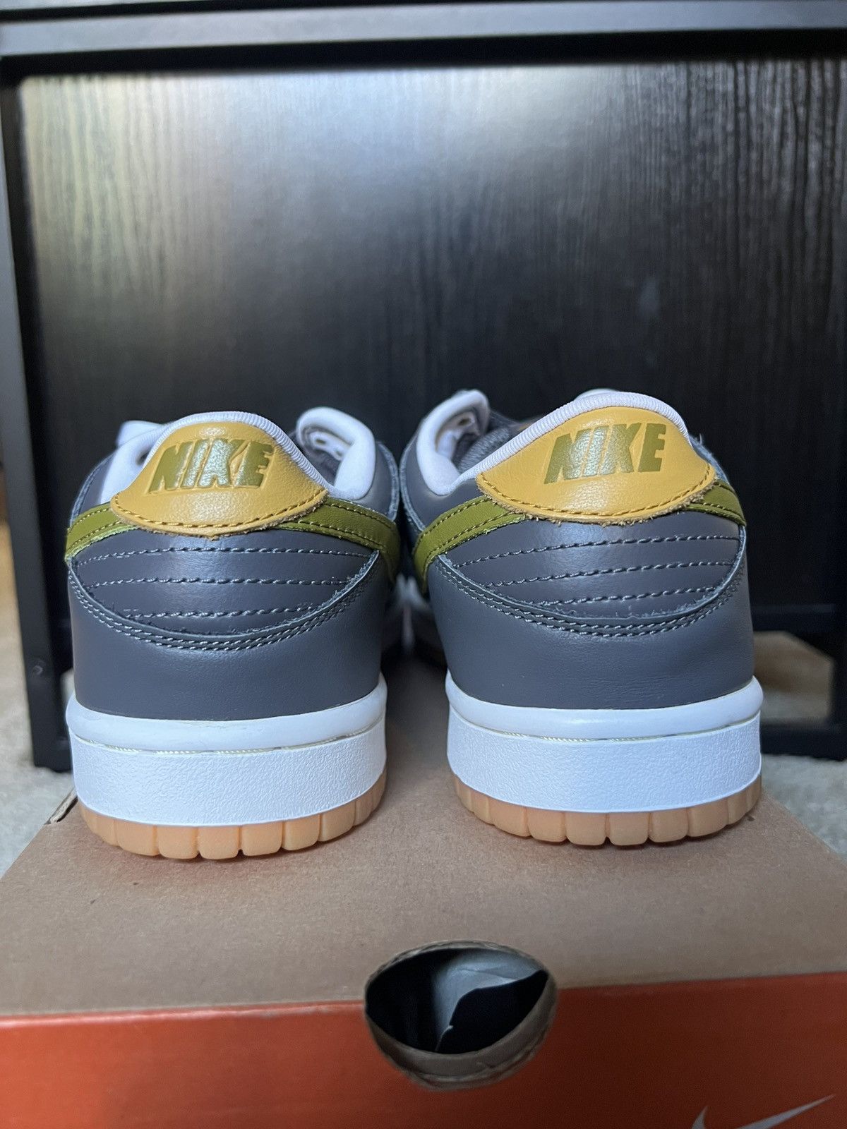 Nike Nike Dunk Low Pro B Graphite Camper Green 2002 Size 8.5 DS Size US 8.5 / EU 41-42 - 7 Thumbnail