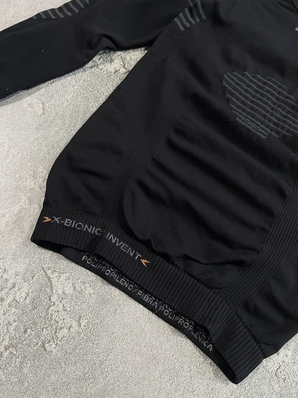 Other X-Bionic Invent Men’s Long Sleeve Thermal Base Layer Top Size US L / EU 52-54 / 3 - 7 Thumbnail