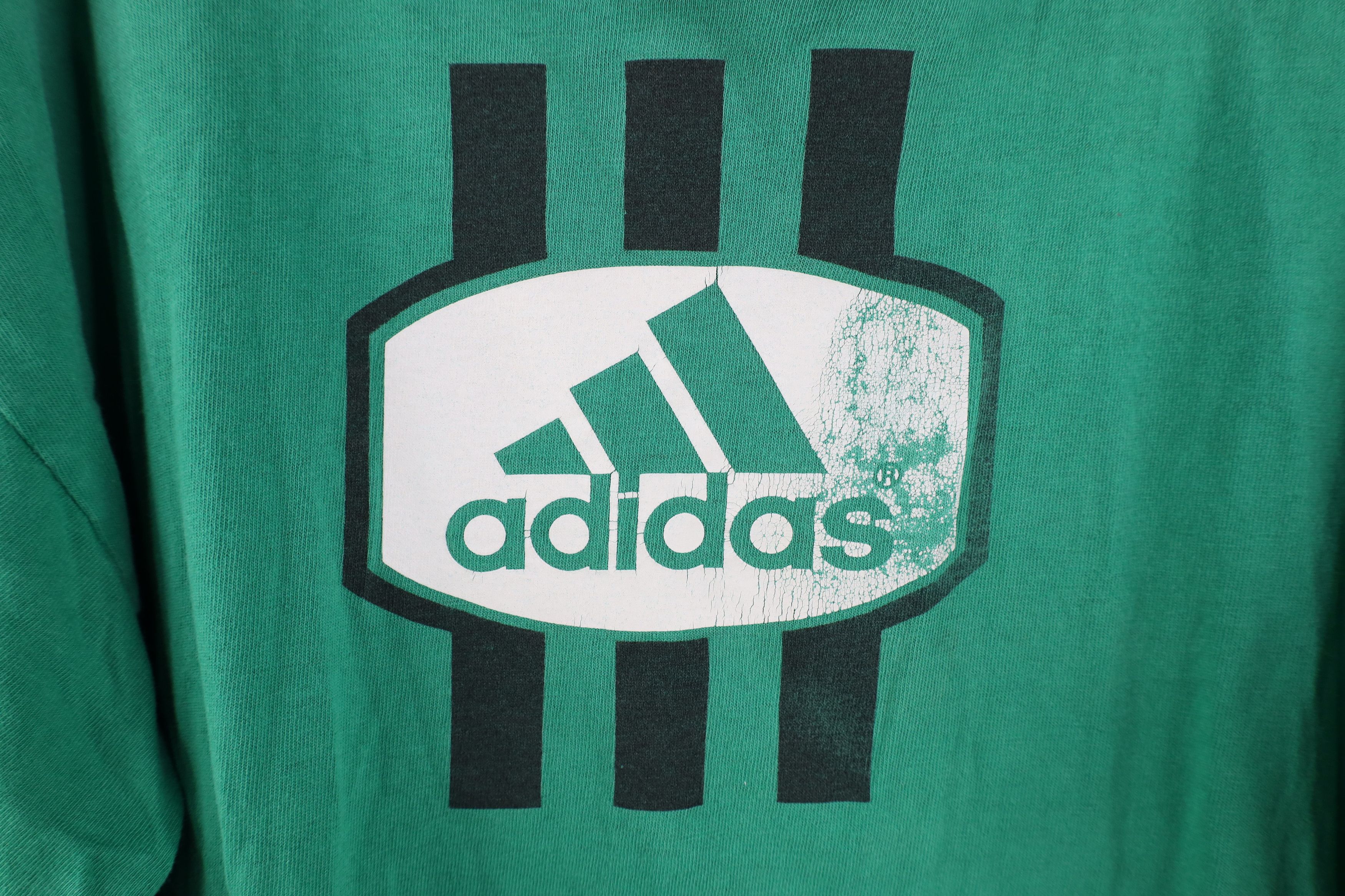 Adidas Vintage 90s Adidas Spell Out Big Logo T-Shirt Green USA Size US L / EU 52-54 / 3 - 4 Thumbnail