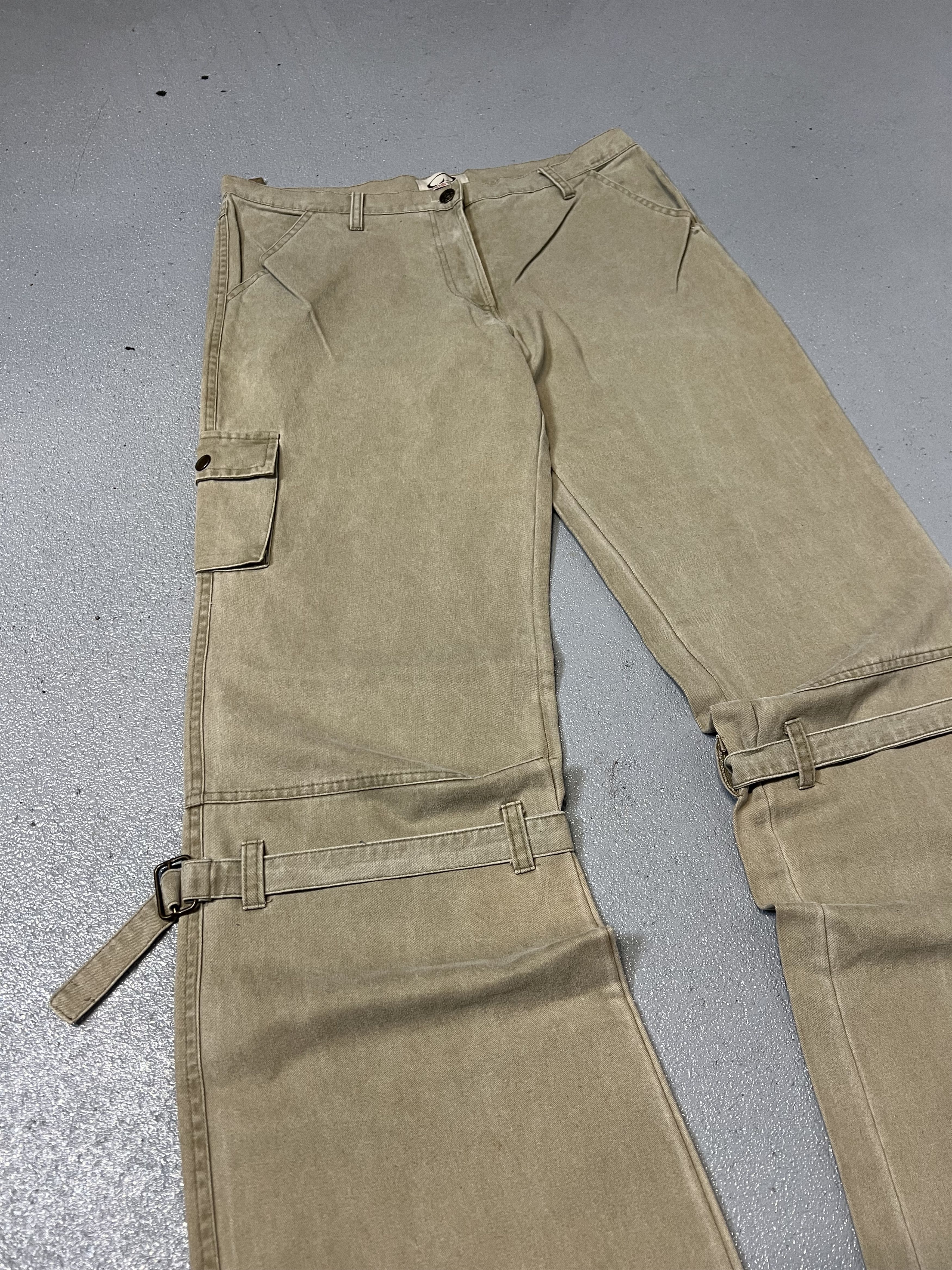Japanese Brand Japanese wide-leg flare bondage cargo pants Size US 32 / EU 48 - 2 Thumbnail