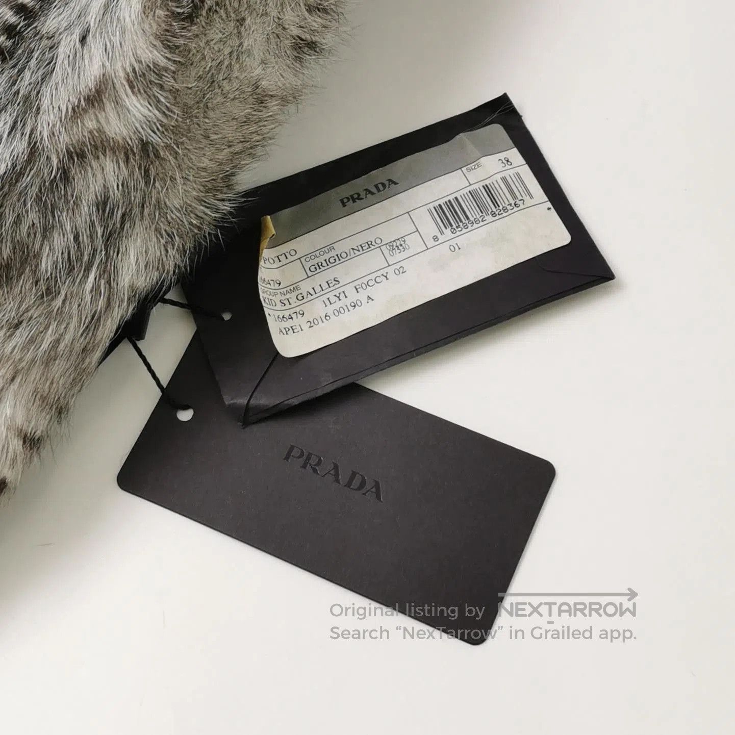 Prada Prada XS Gray Plaid Lapel Sheepskin Coat. Size M / US 6-8 / IT 42-44 - 2 Thumbnail