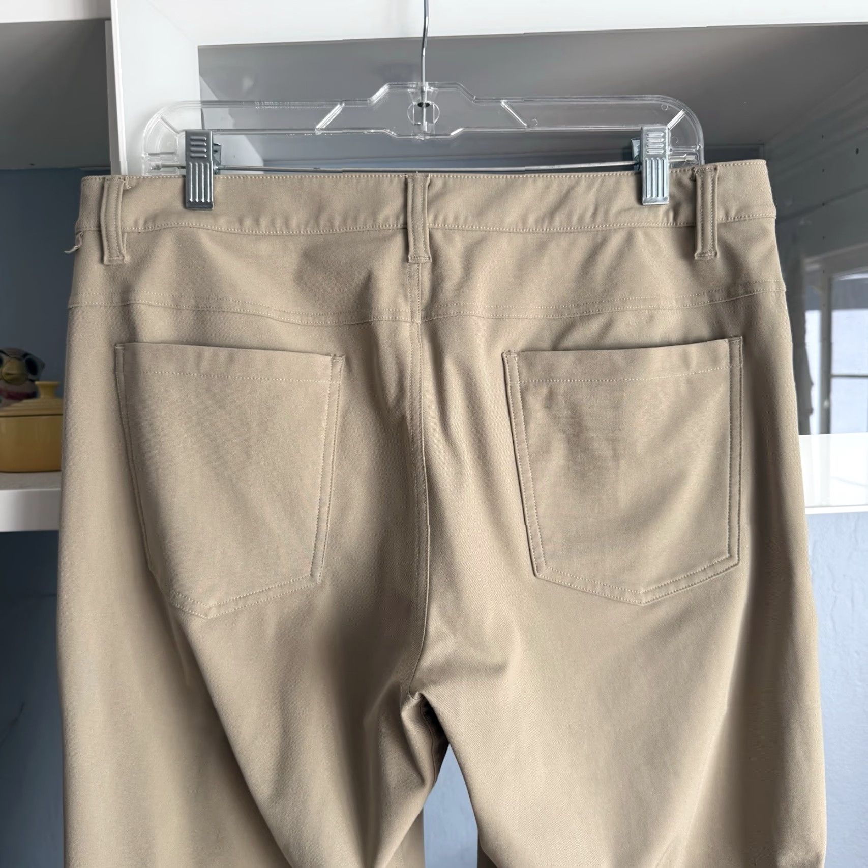 Lululemon Lululemon ABC Pant Classic Fit 33” Inseam Khaki Beige 34 Adult Regular Beige Pants Size US 34 / EU 50 - 4 Thumbnail