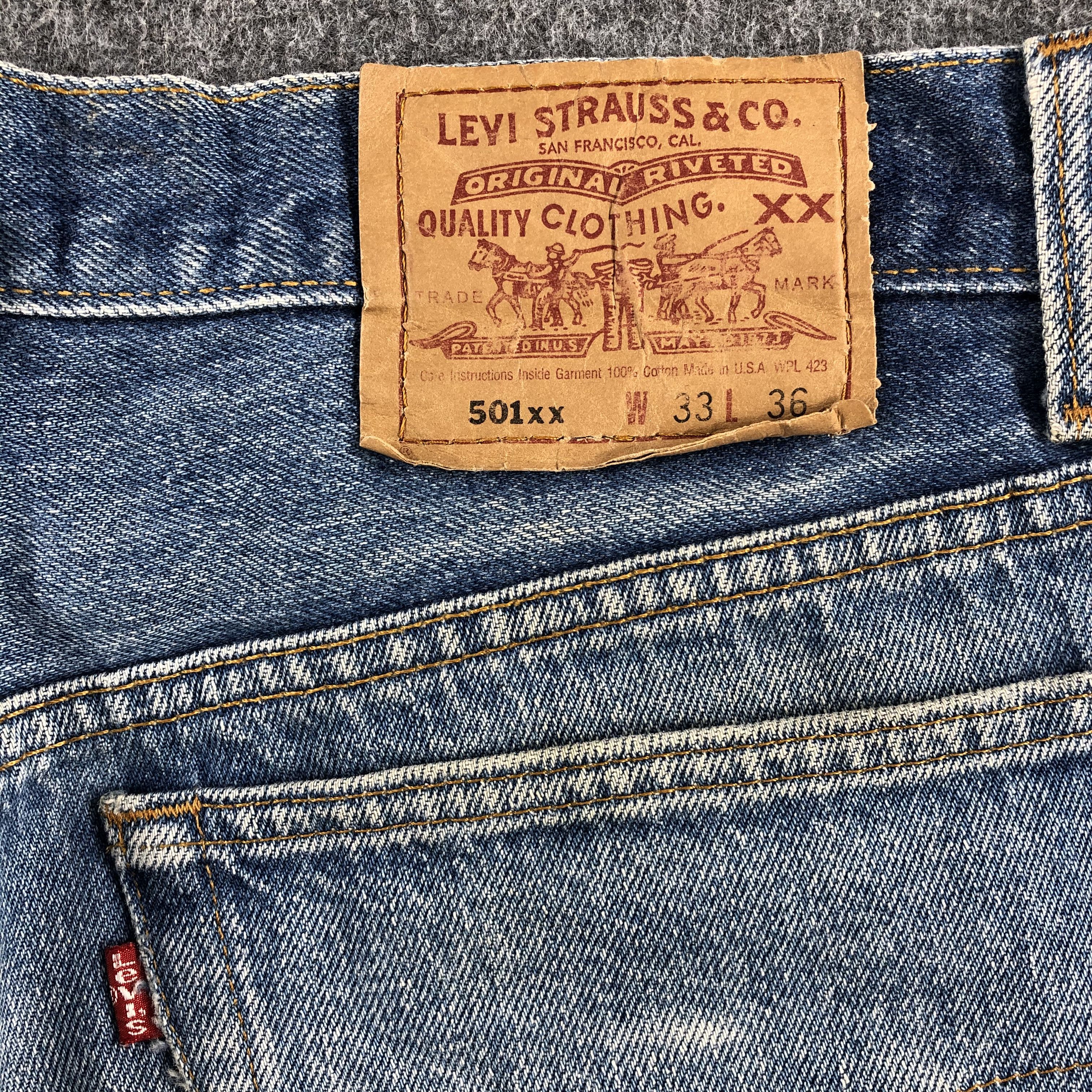 Levi's Vintage 90s Light Wash Levis 501 Jeans-J1475 Size US 32 / EU 48 - 5 Thumbnail