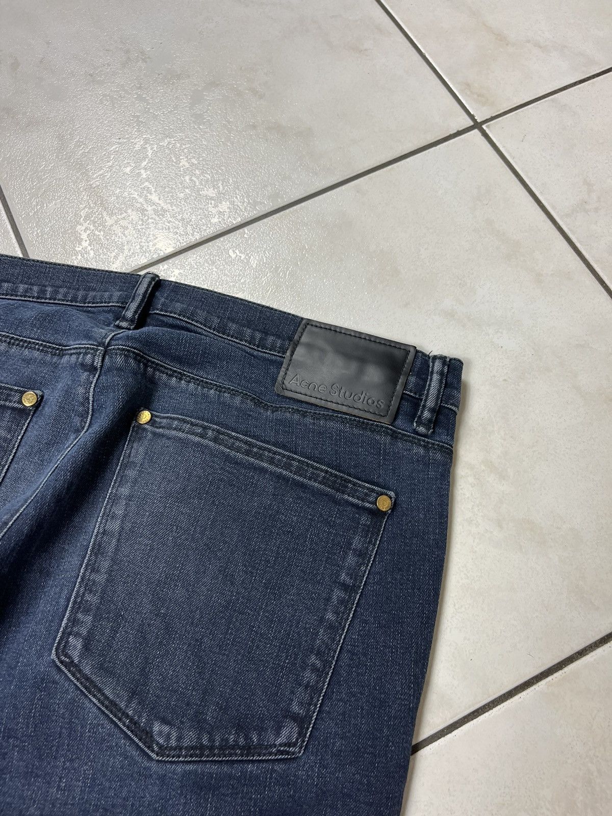 Acne Studios Acne Studios Max Blue Black FW20 classic jeans pants denim Size US 34 / EU 50 - 15 Thumbnail