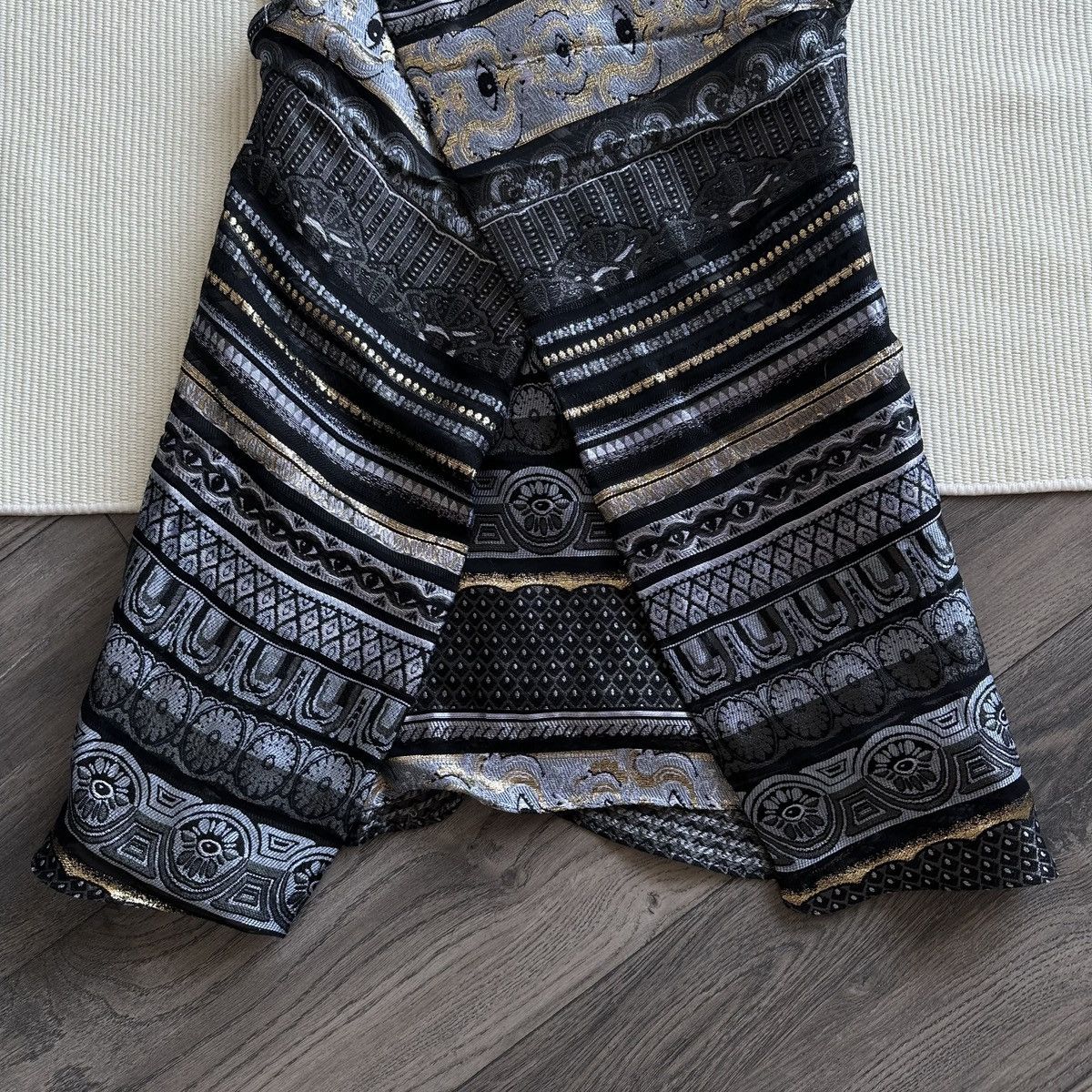 Kenzo KENZO Iconic Egyptian Motif Silver/Gold Jacquard Mini Dress Size S / US 4 / IT 40 - 4 Thumbnail