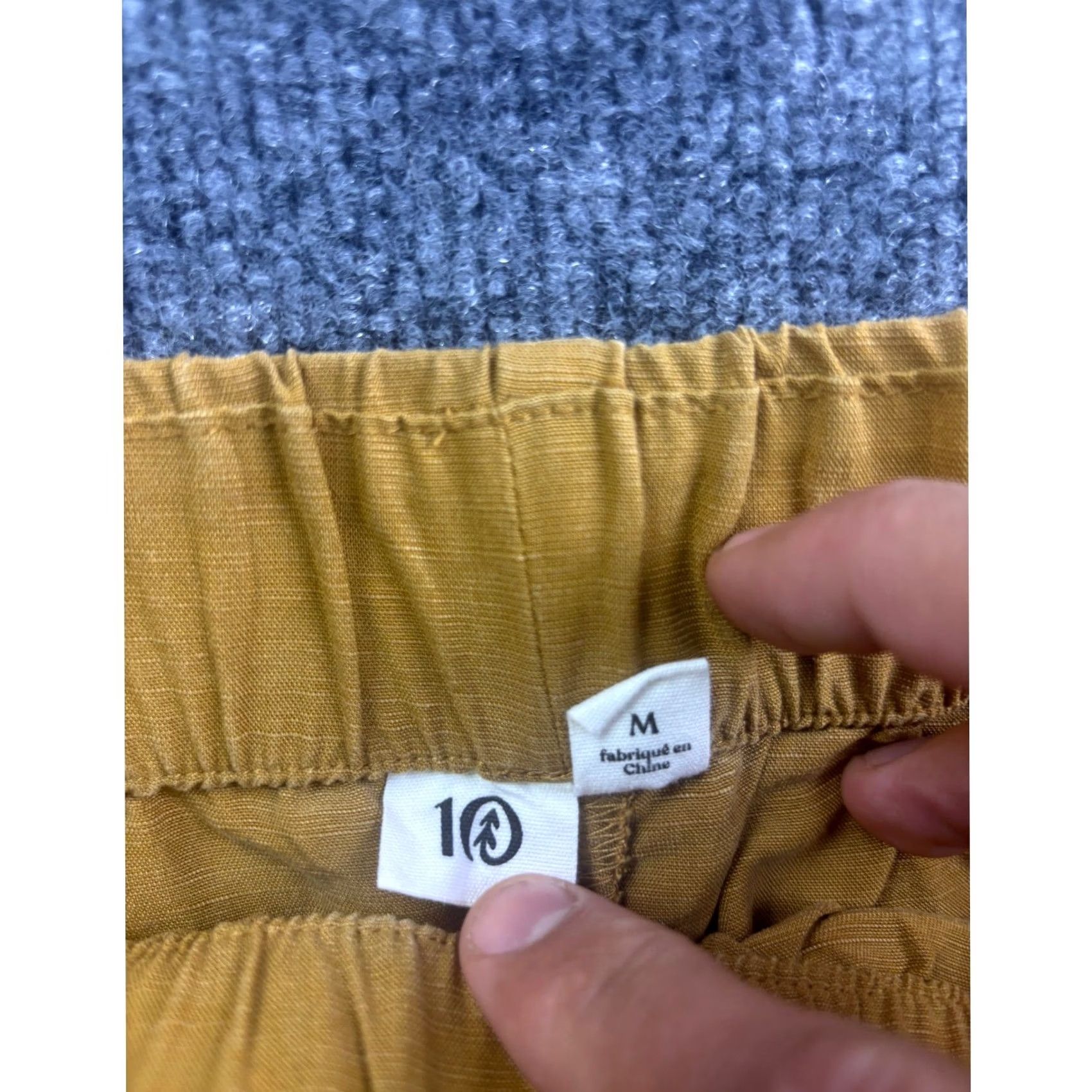 tentree TenTree Shorts Women Medium Yellow Tencel Linen Blend Elastic Waist Patch Pocket Size 28" / US 6 / IT 42 - 2 Thumbnail