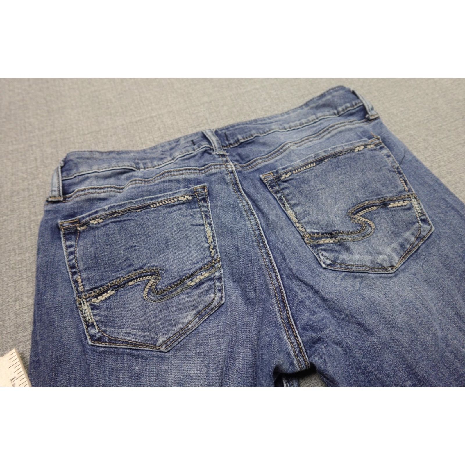 Silver Jeans Co. Silver Jeans Jeans Bootcut Women 32x30 Blue Light Wash Stretch Slim 5-Pocket Denim Steel Rhinestone Button Modern Cowboy Western Size ONE SIZE - 2 Thumbnail