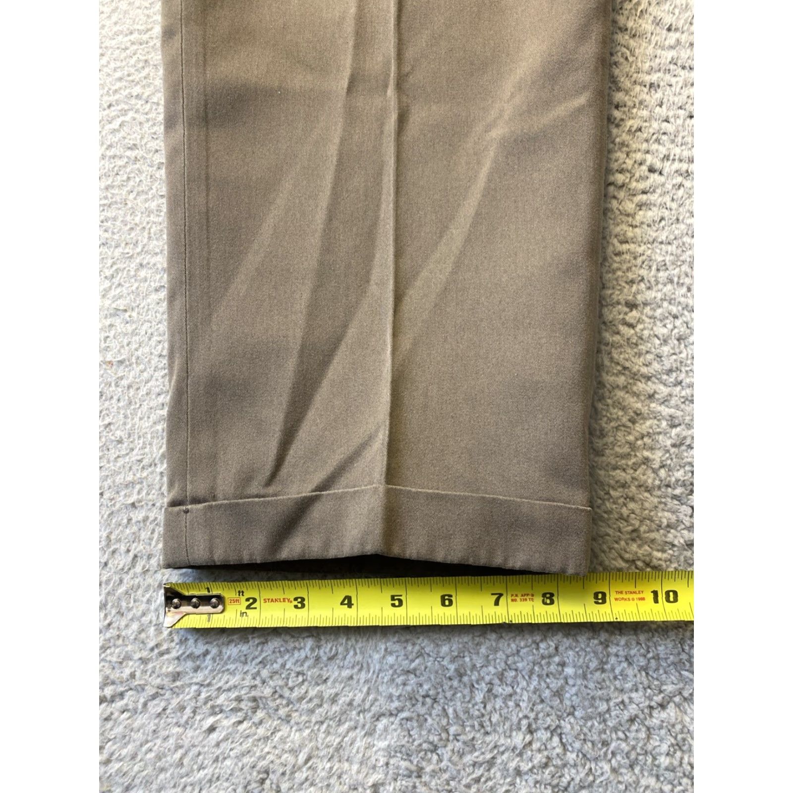 Callaway VINTAGE Callaway Golf Pants Mens 40x32 Taupe Pleated Chino Straight Size US 40 / EU 56 - 5 Thumbnail