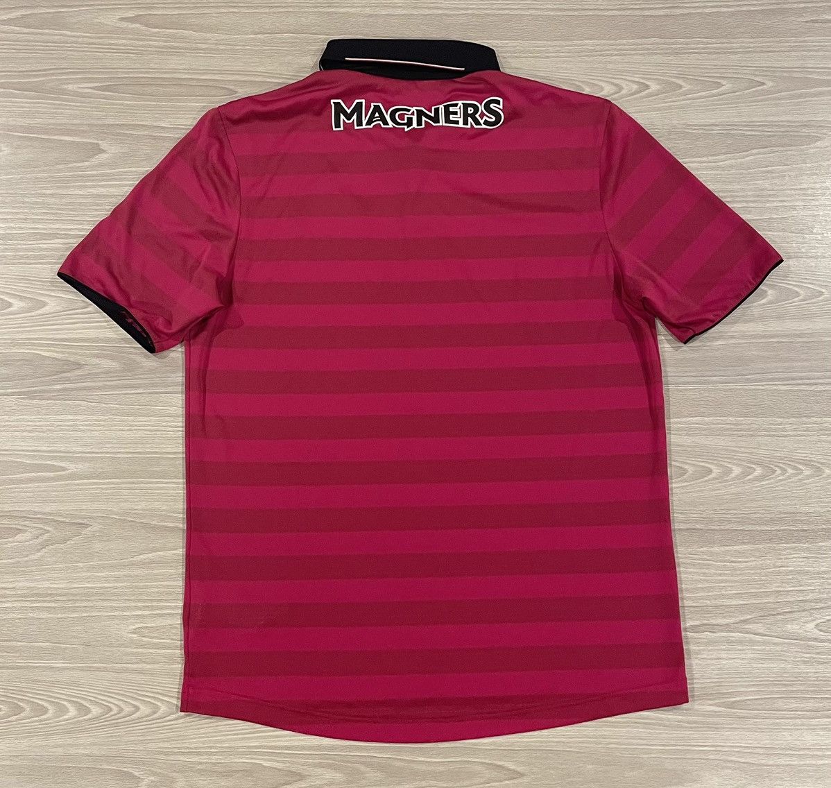 New Balance New Balance 2016/17 Celtic Soccer Jersey Pink Men’s Medium Size US M / EU 48-50 / 2 - 6 Thumbnail