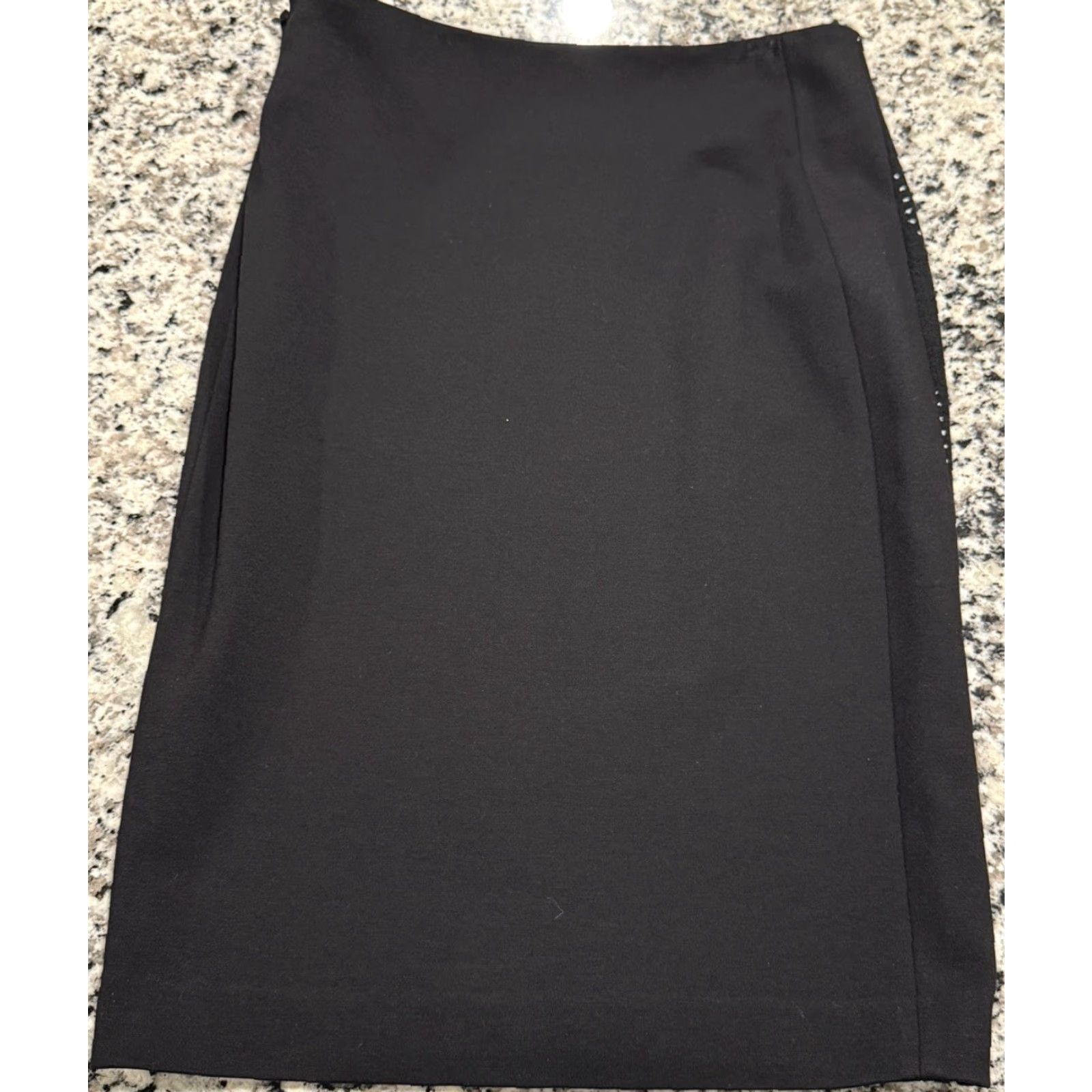 Diane von Furstenberg Diane von Furstenberg Panel Marta Pencil Skirt Black White Multicolor 4 EUC Women Knee Length Wool Acrylic Polyamide Straight & Pencil Size 4 Size 27" / US 4 / IT 40 - 7 Thumbnail