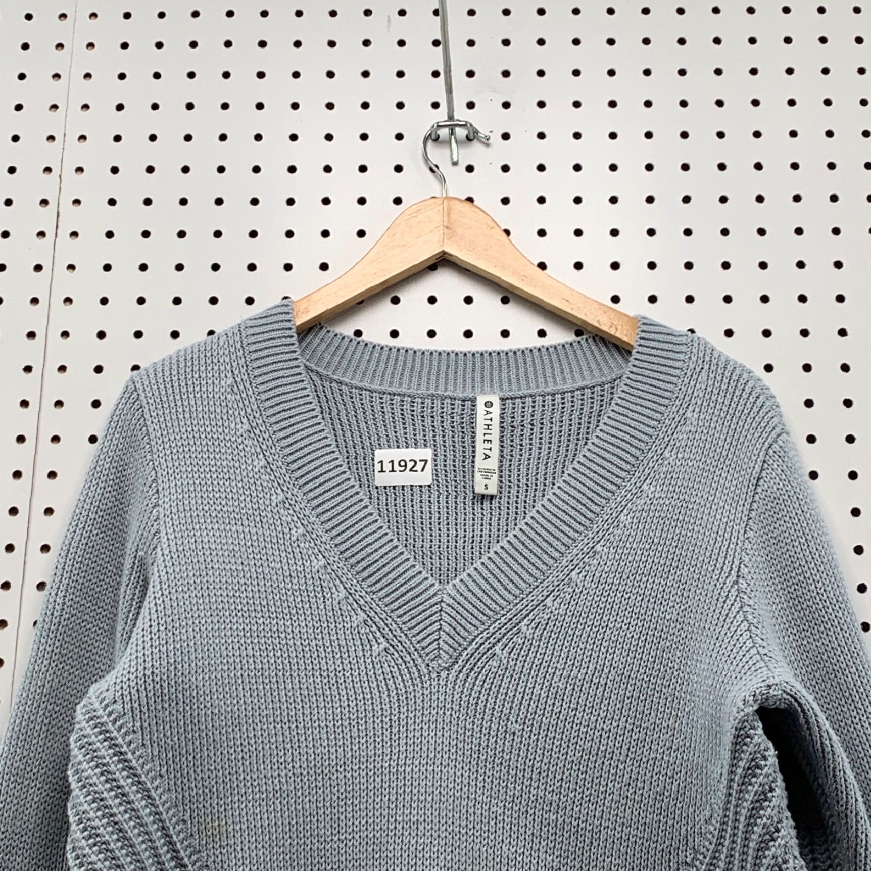 Athleta Athleta Women's Gray Ribbed Knit V-Neck Pullover Sweater Small Size S / US 4 / IT 40 - 2 Thumbnail