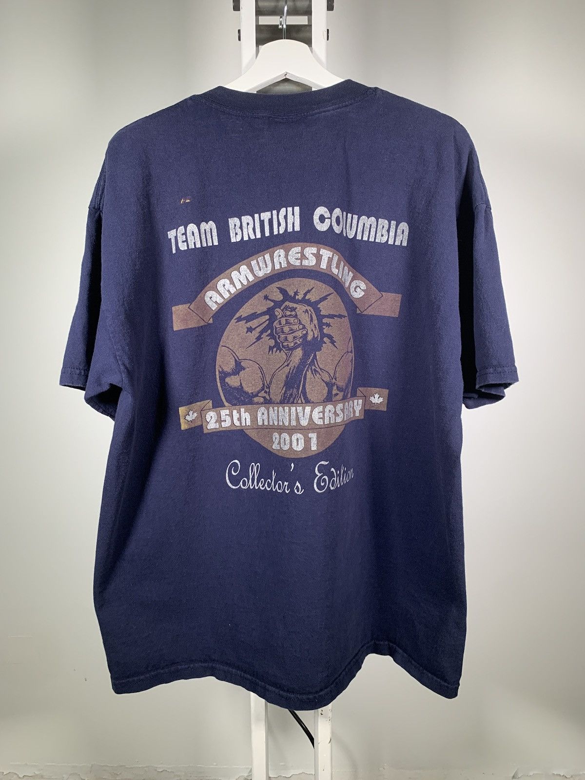 Japanese Brand × Vintage Vintage Arm Wrestling Team British Columbia 2001 T Shirt Size US XL / EU 56 / 4 - 4 Thumbnail