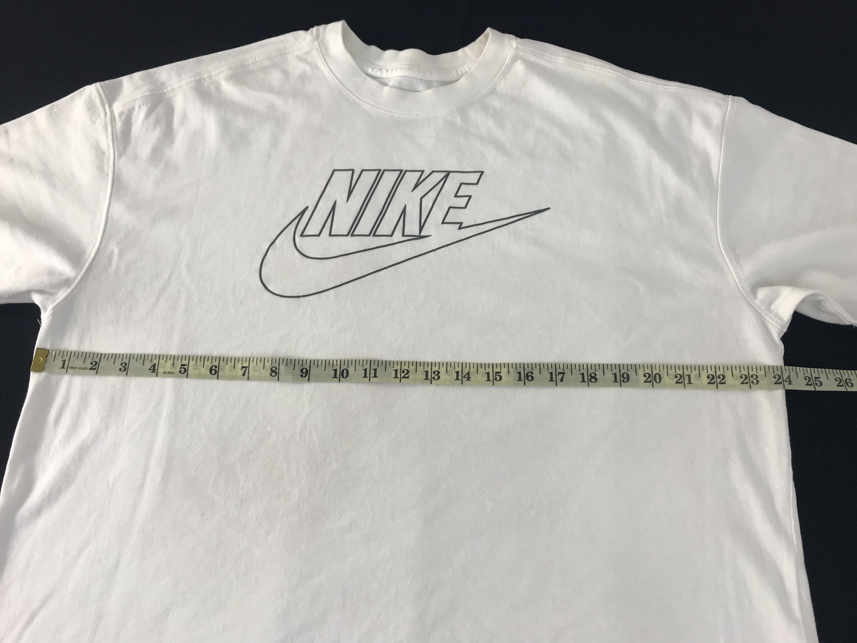Nike Vintage Style Nike Swoosh Big Logo Printed Tee Size US XL / EU 56 / 4 - 9 Thumbnail