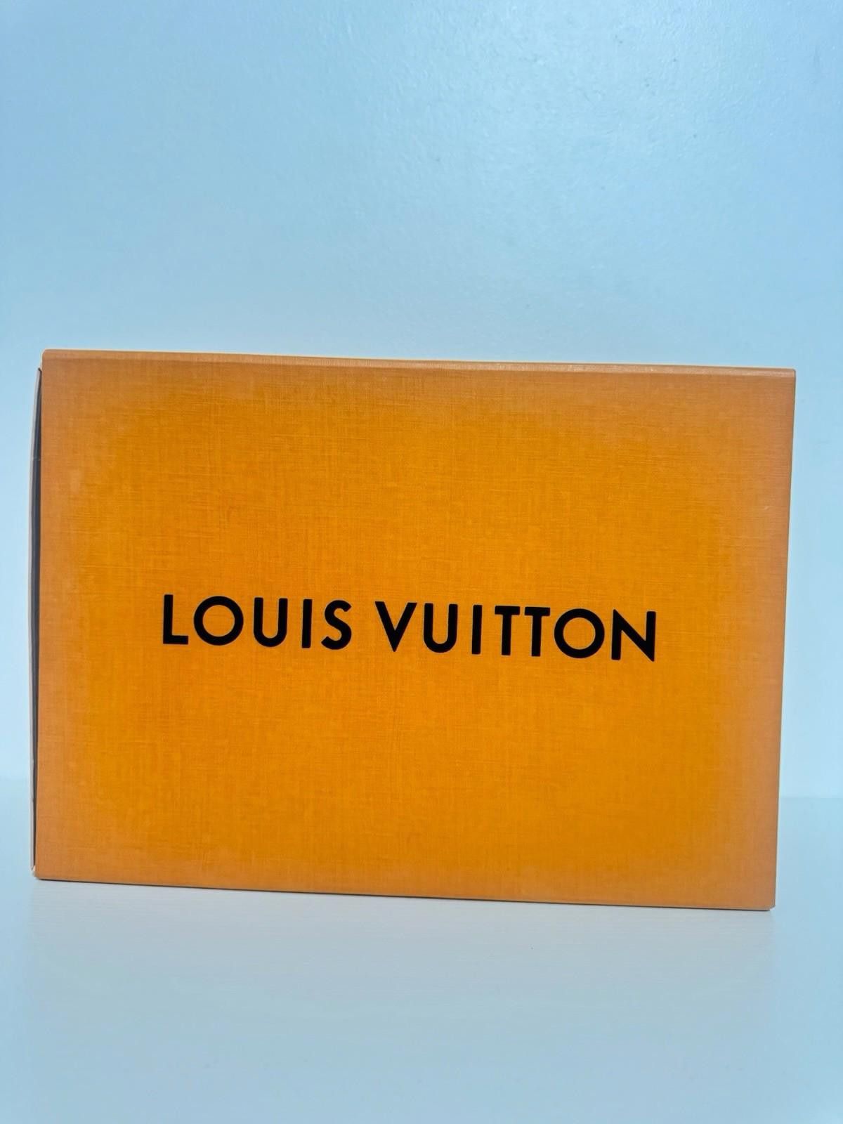 Louis Vuitton Louis Vuitton LV Trainer Blue Denim Women’s SZ 5 US (LV 3) Size US 5 / IT 35 - 8 Thumbnail
