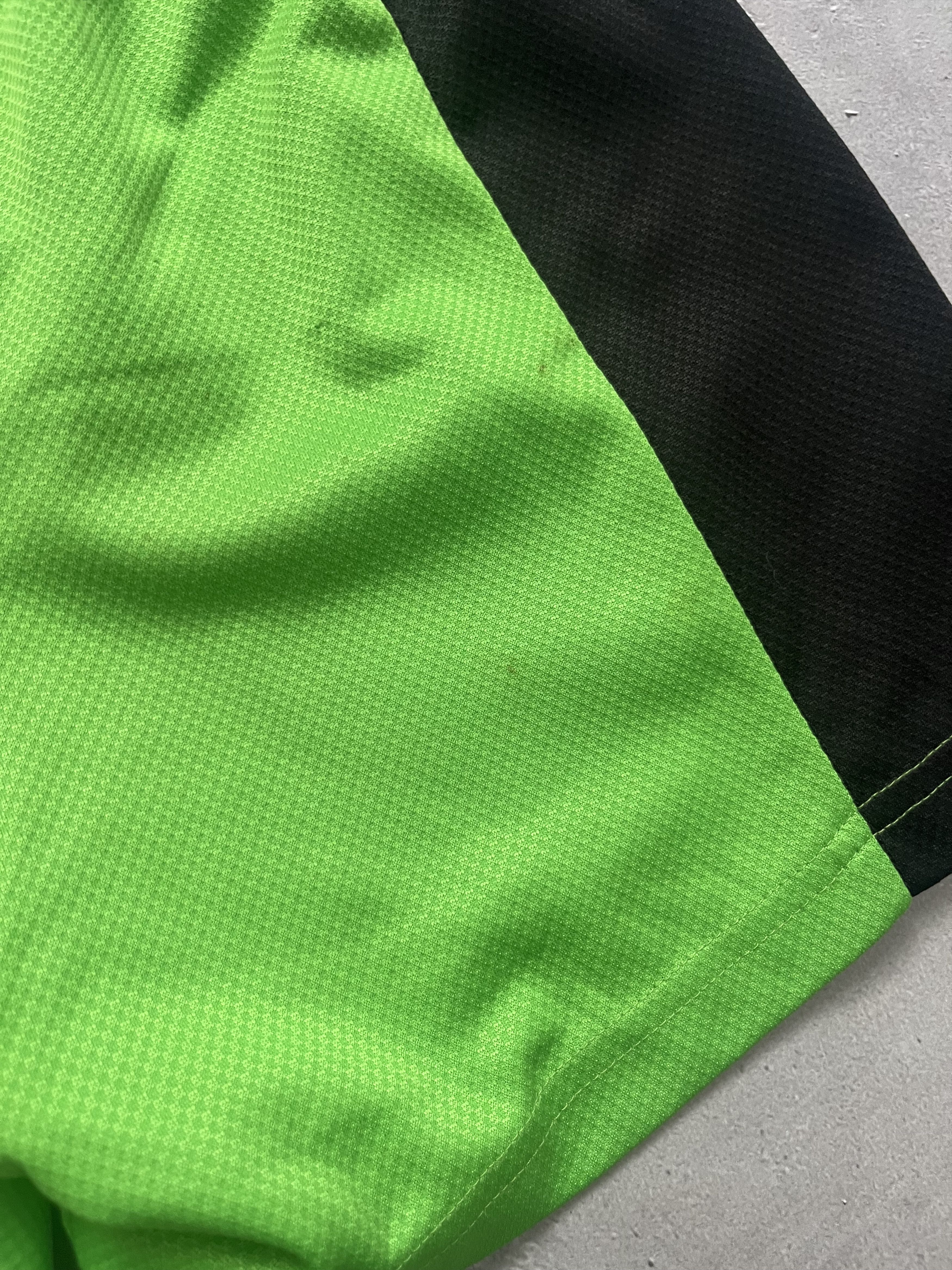 Reebok Liverpool Home football Shorts Reebok Green Men Size 26 Size US 26 / EU 42 - 6 Thumbnail