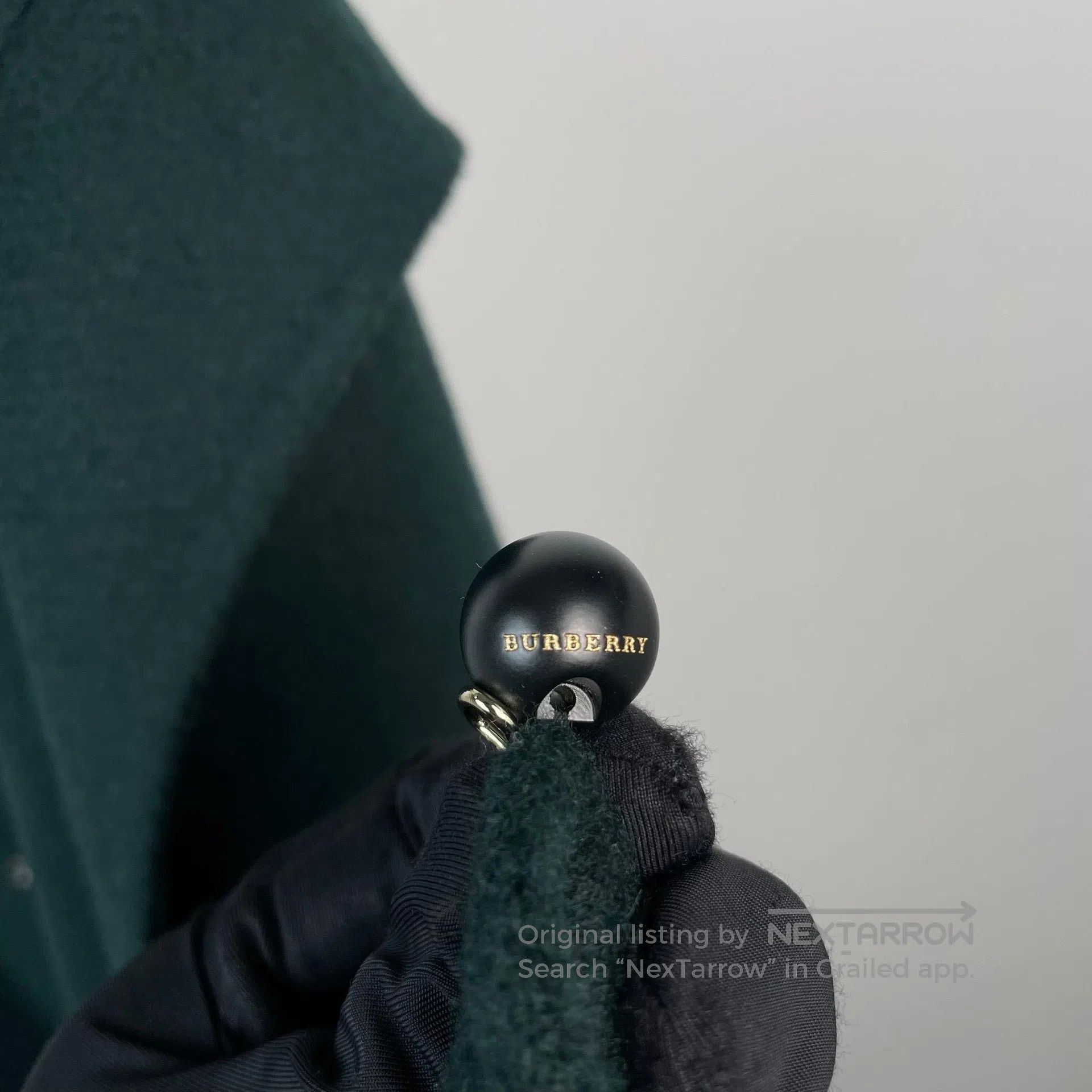 Burberry Burberry Luxurious Olive Green Buttoned Cloak Coat| Size US M / EU 48-50 / 2 - 9 Thumbnail