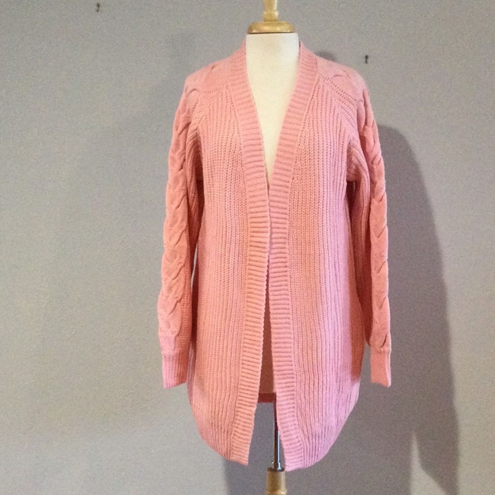 Other Unbranded Pink Acrylic Knit Oversized Cardigan Sweater Small Size S / US 4 / IT 40 - 1 Thumbnail
