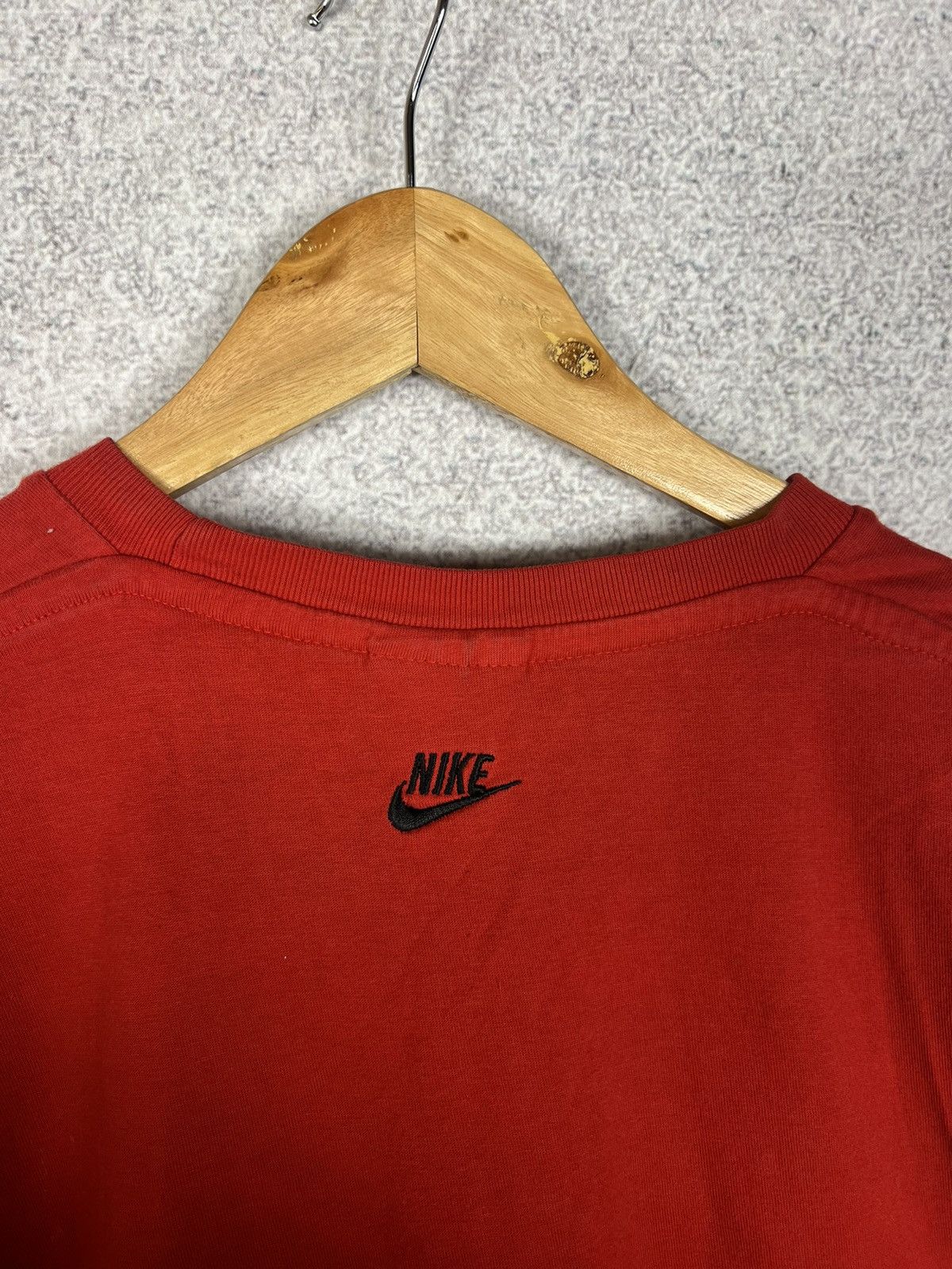 Vintage Vintage 90s Nike 3D Big Logo Tee Size US L / EU 52-54 / 3 - 5 Thumbnail