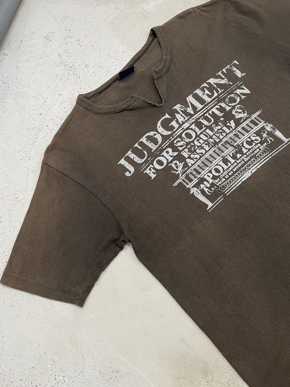 Japanese Brand Cinema V Neck Relaxin Cotton Judgement For Solution Politics Size US M / EU 48-50 / 2 - 3 Thumbnail