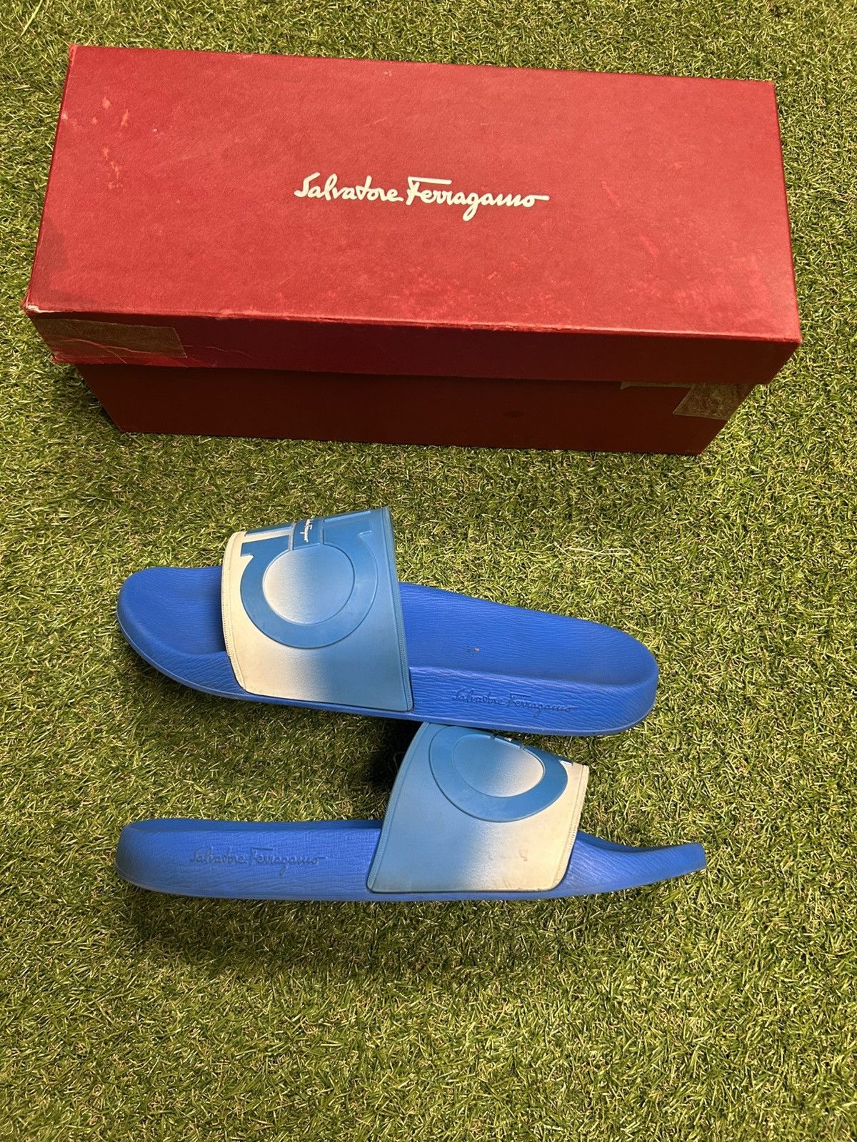 Salvatore Ferragamo Ferragamo Slides Size US 8 / EU 41 - 1 Thumbnail