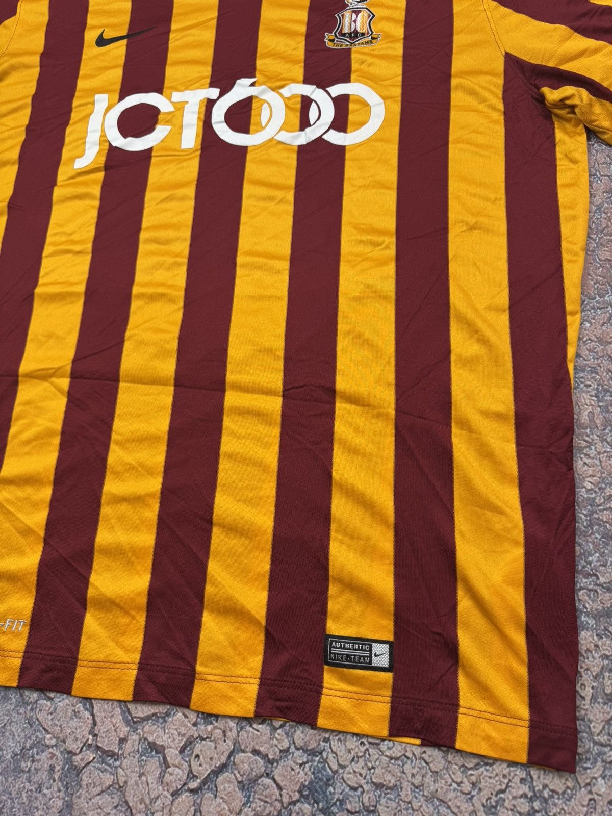 Nike Bradford City 14/15 Home Football Jersey Size US XXL / EU 58 / 5 - 4 Thumbnail