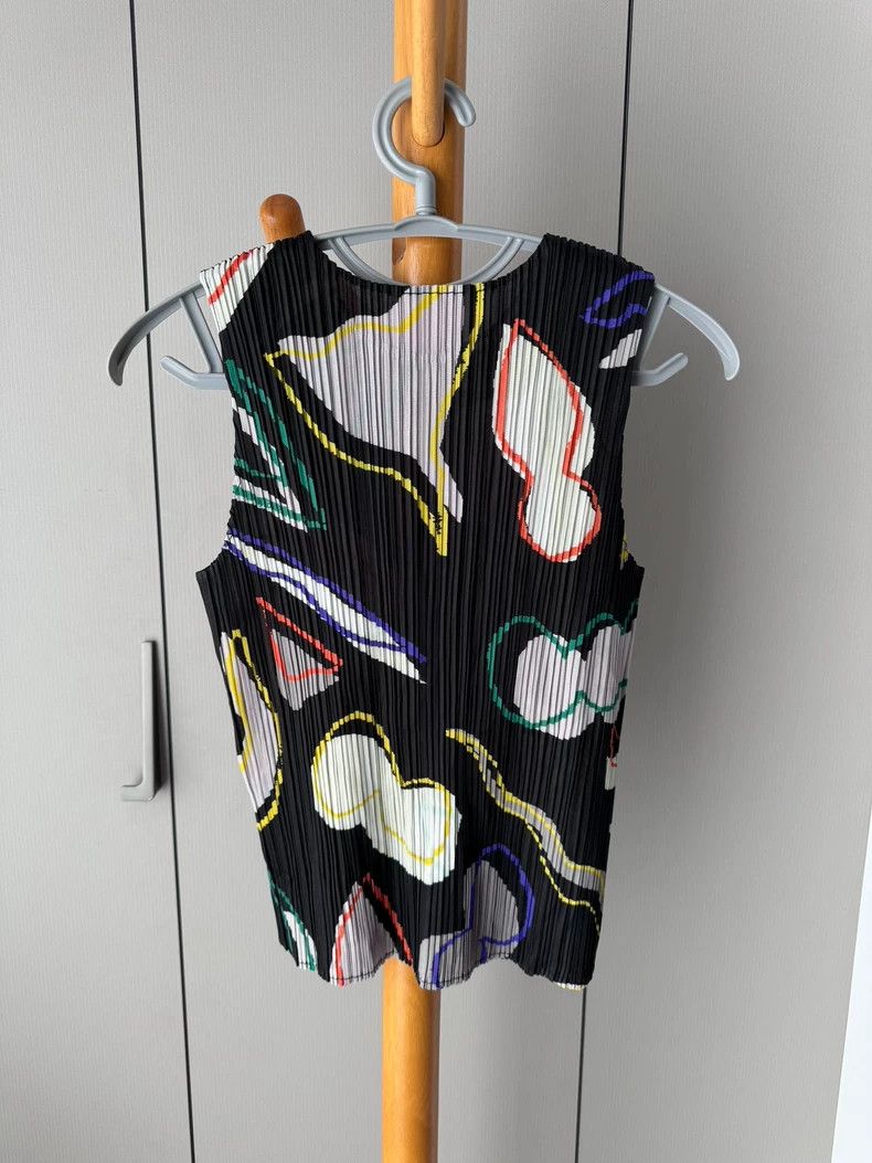 Issey Miyake Issey Miyake size:3 Black gourd pleated vest Size S / US 4 / IT 40 - 2 Thumbnail