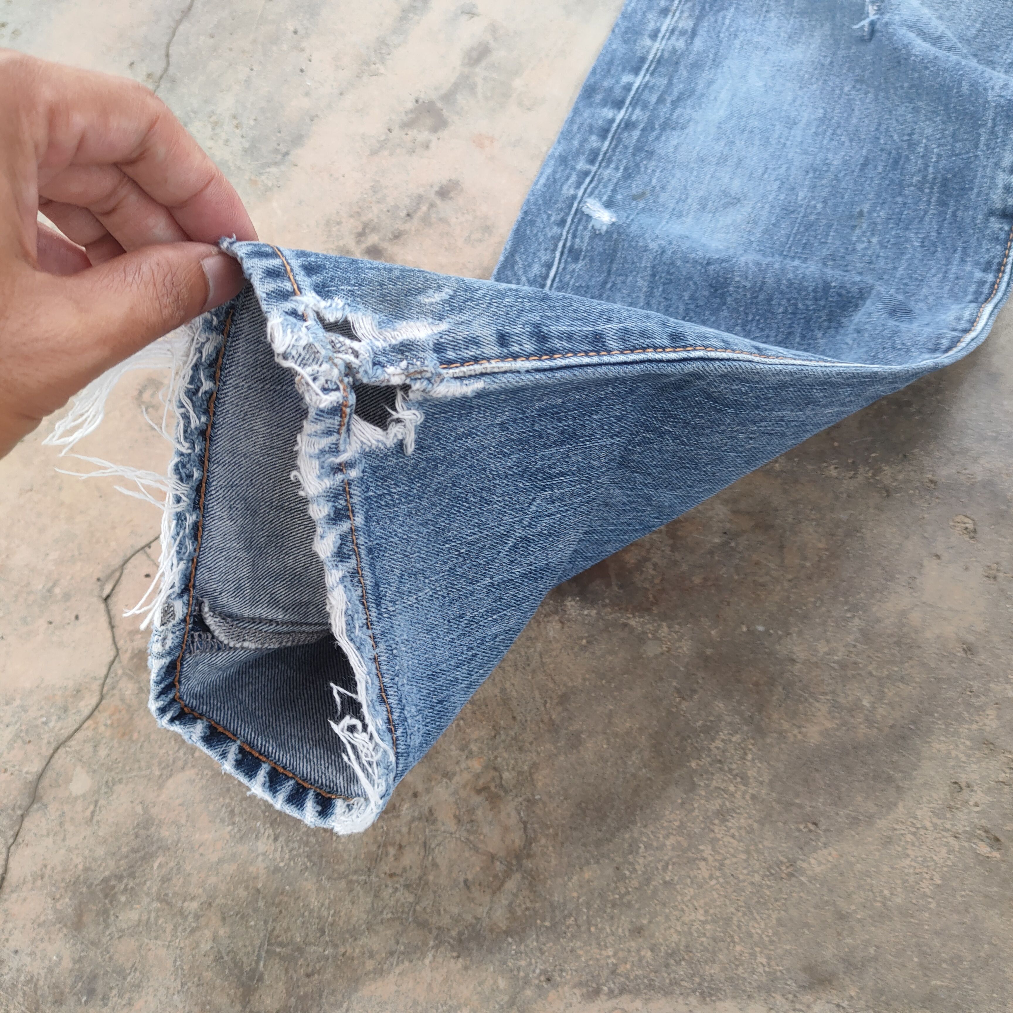 Japanese Brand VINTAGE JAPANESE FADED DISTRESSED JEANS DENIM PANTS Size US 30 / EU 46 - 6 Thumbnail