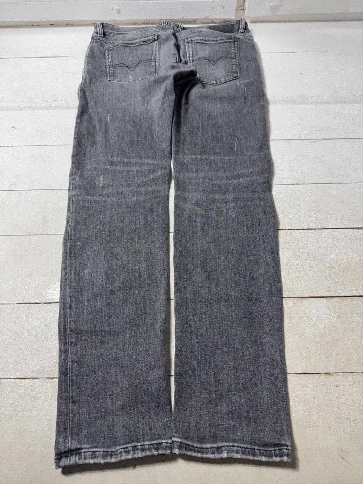Diesel Luxury 00s Diesel Sleenker Grey Wash Skinny Jeans Knee Rip Size US 33 - 15 Thumbnail