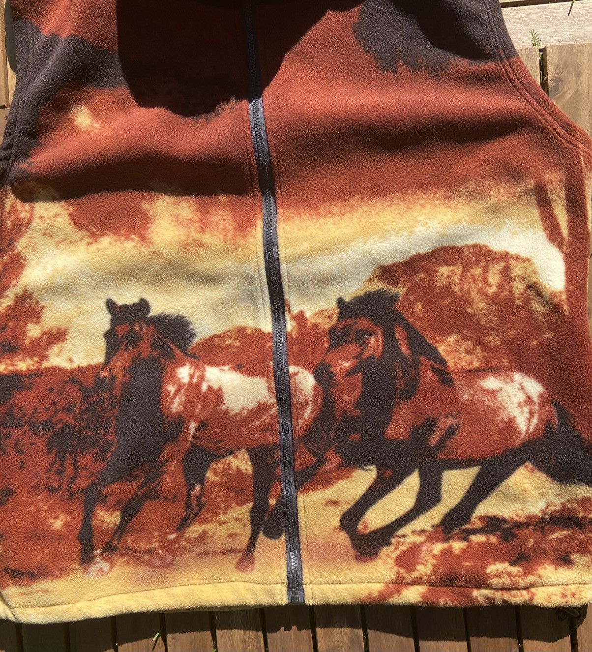 Vintage 🟤 Rare Vintage Vest Fleece with Realistic Horses Zip up🟤 Size US M / EU 48-50 / 2 - 4 Thumbnail
