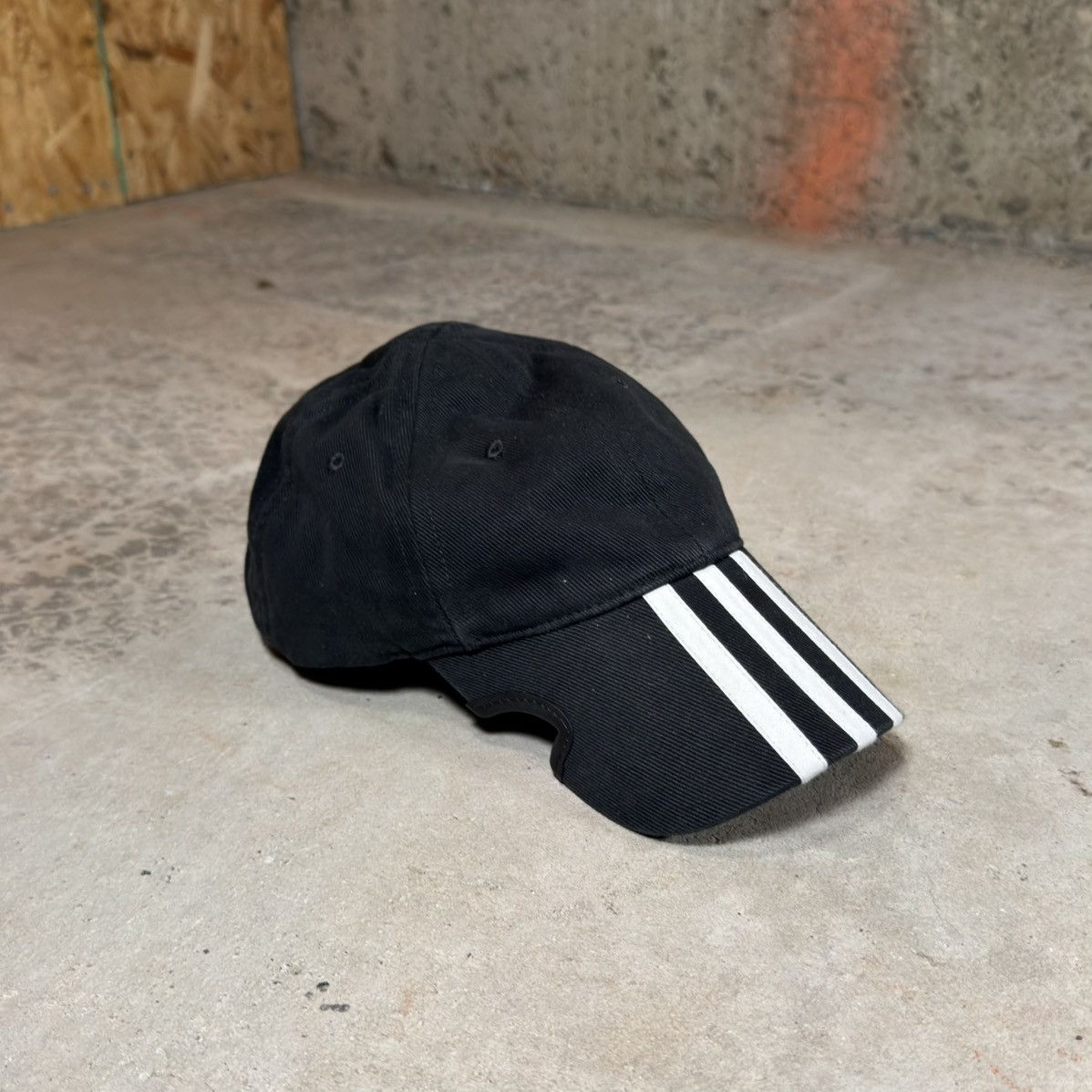 Adidas × Balenciaga NWT triple strip adidas x balenciaga logo cap Size ONE SIZE - 1 Thumbnail