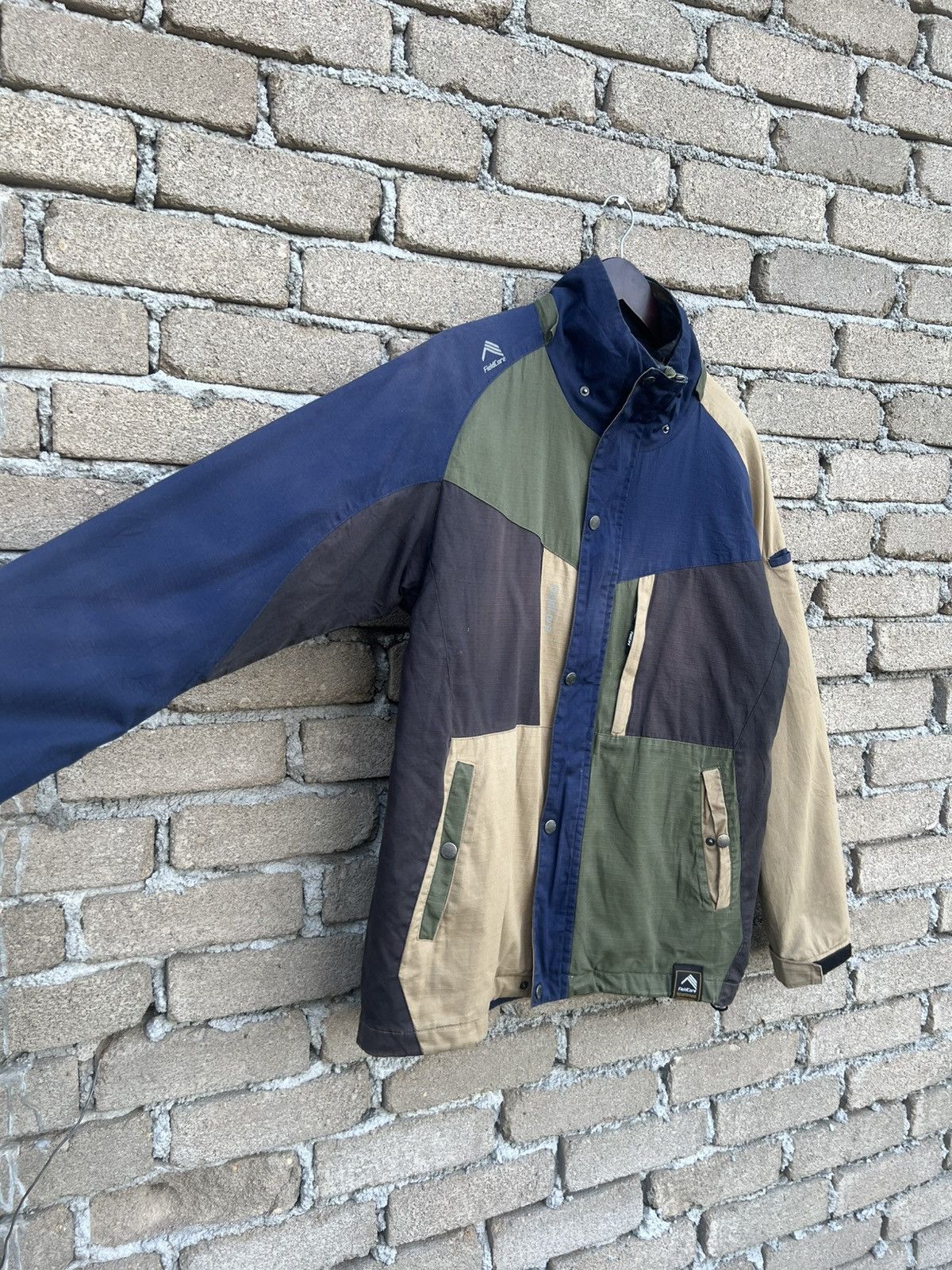Japanese Brand Fieldcore Water Repellent Windproof Colour Block Jacket Size US L / EU 52-54 / 3 - 6 Thumbnail