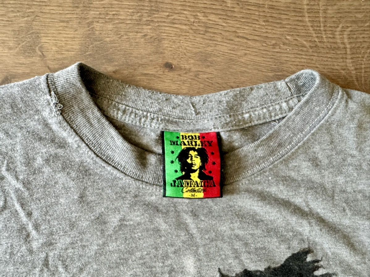 Bob Marley × Vintage × Zion Rootswear Bob Marley Vintage Gray T-Shirt Zion Rootwear 2001 Size US M / EU 48-50 / 2 - 4 Thumbnail
