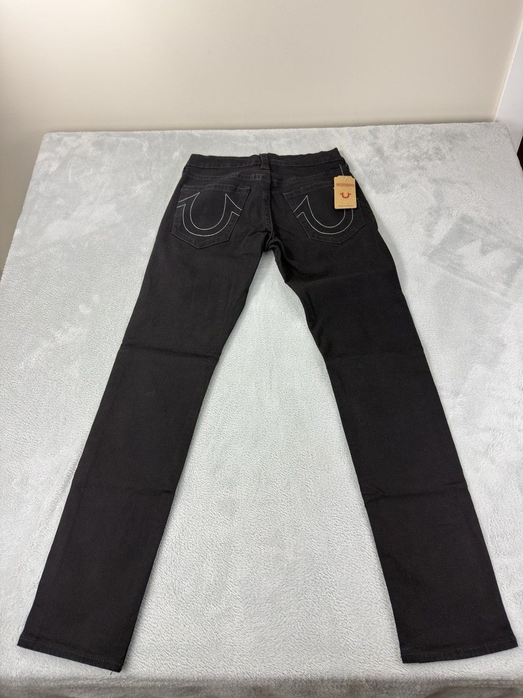 True Religion True Religion NWT Men's Size 30 W X 34 L Blk Zipper Fly Deni Size US 30 / EU 46 - 4 Thumbnail