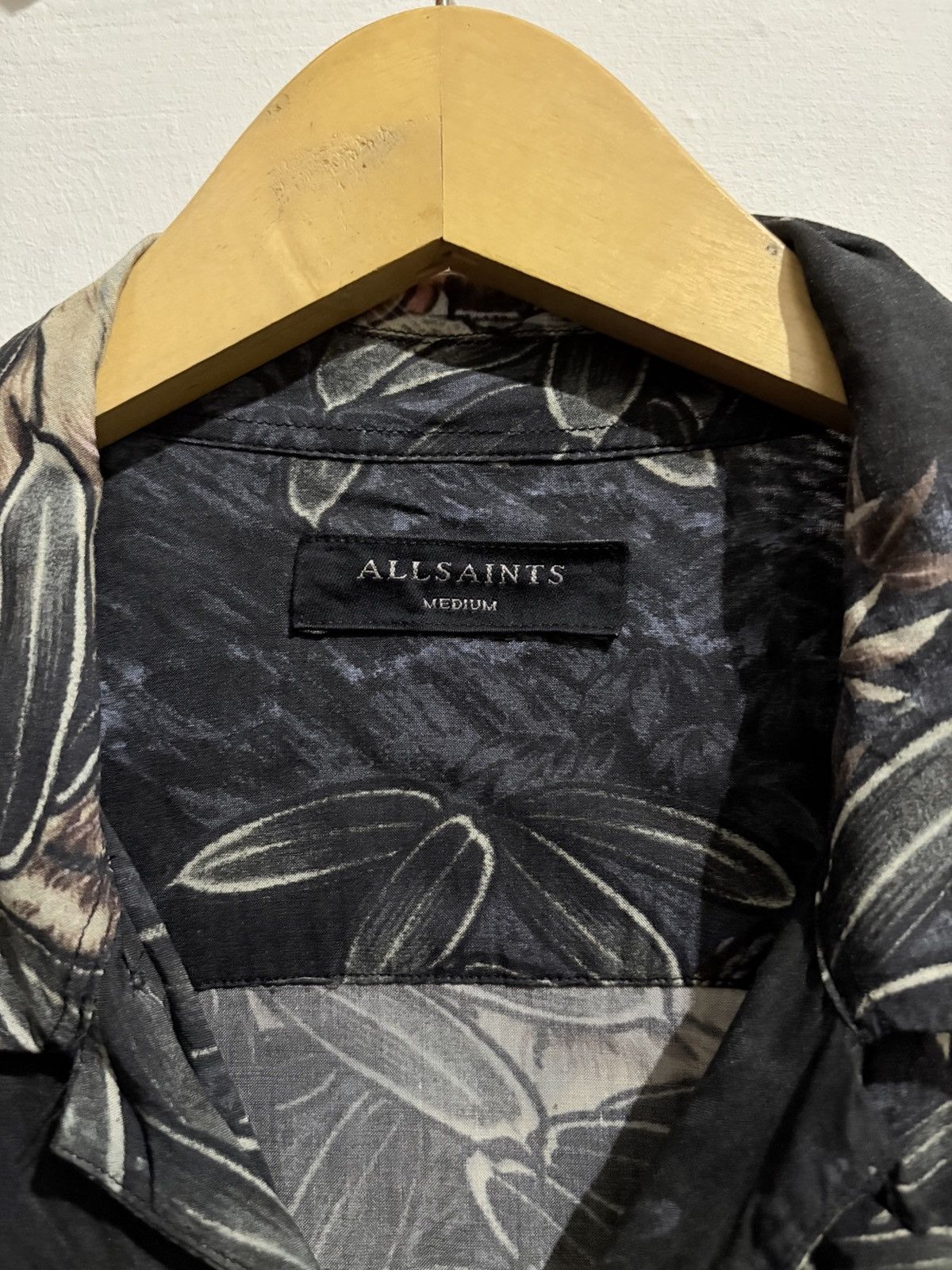 Allsaints × Japanese Brand × Vintage Allsaints pattern tiger ifsixwasnine button shirt Size US M / EU 48-50 / 2 - 6 Thumbnail