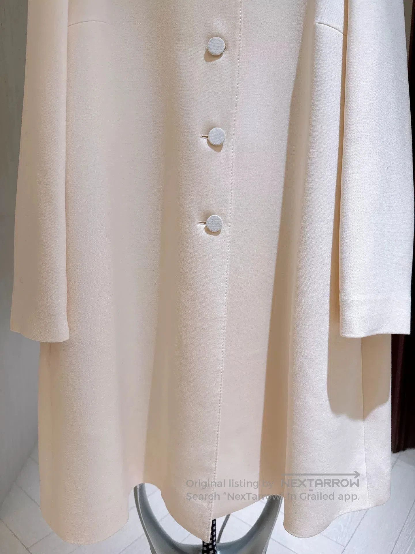 Valentino VALENTINO Ivory Wool Coat with Gems. Size US L / EU 52-54 / 3 - 3 Thumbnail