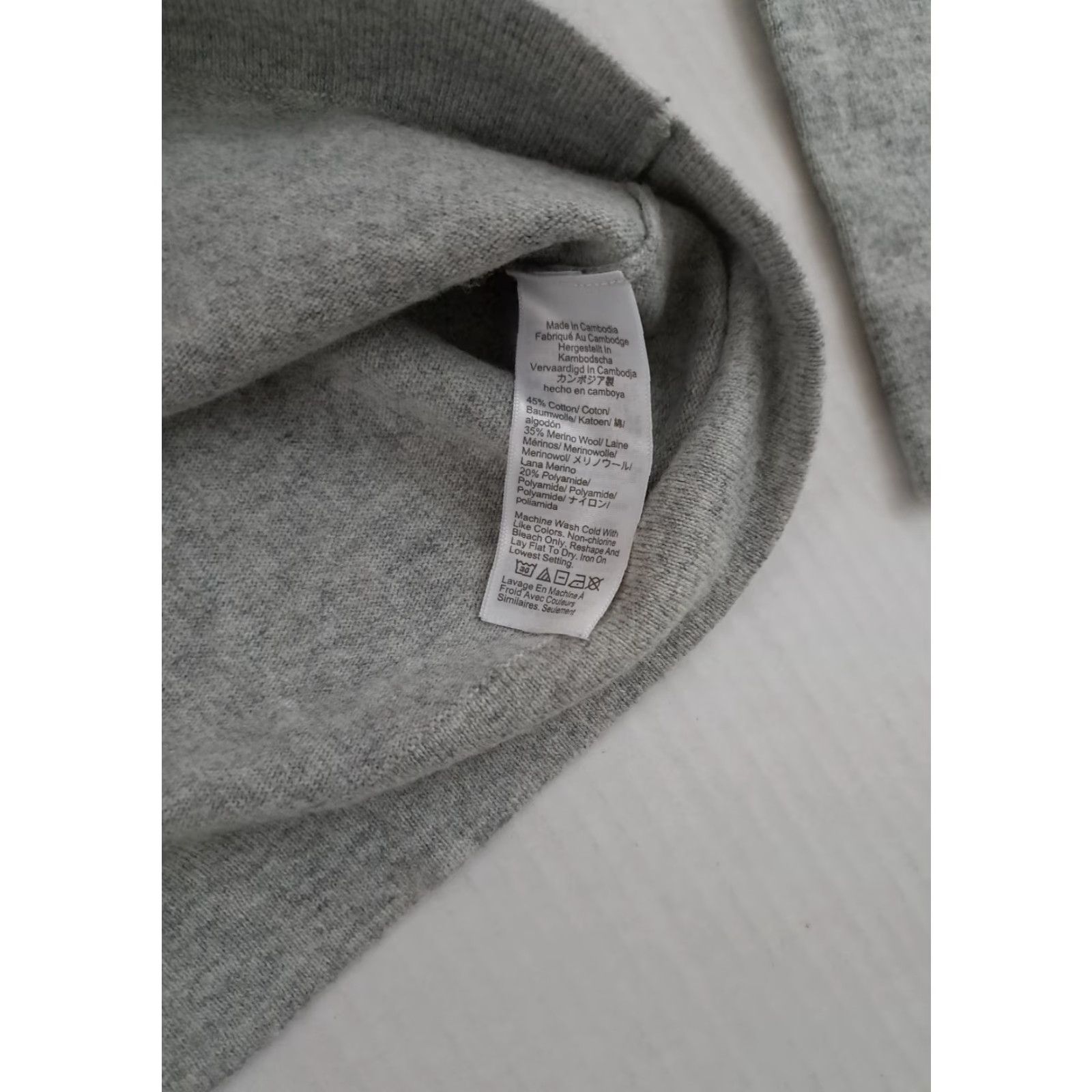 J.Crew VINTAGE J.CREW Sweater Teddie Merino Wool Gray Woman sz Small Pullover Long Sleeve Regular Knit Size S / US 4 / IT 40 - 4 Thumbnail