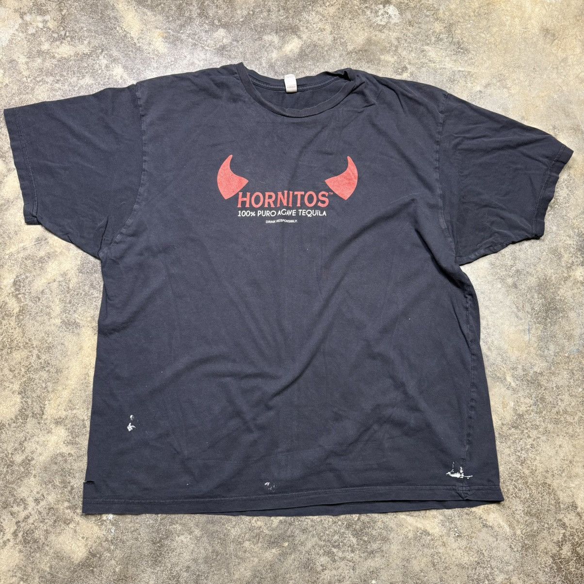Vintage vintage hornitos tequilla devil horns baggy painter tshirt Size US XXL / EU 58 / 5 - 1 Thumbnail