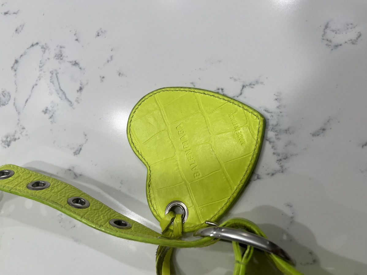Balenciaga Balenciaga Neon Croc Embossed Le Cagole Size ONE SIZE - 3 Thumbnail