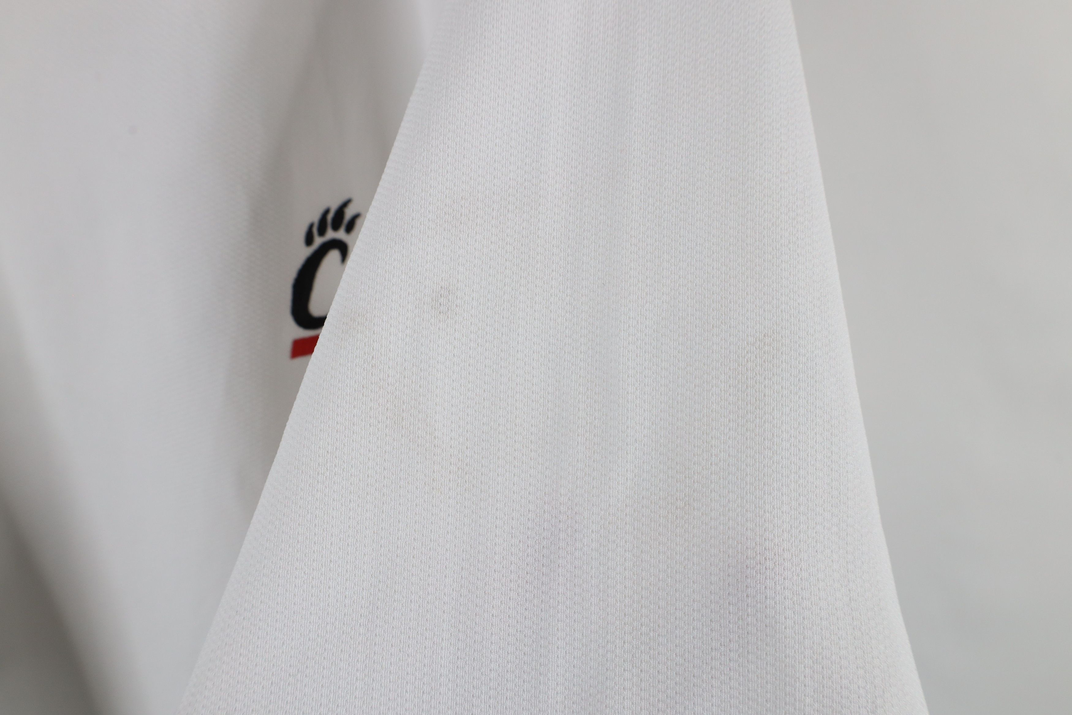 Adidas × Vintage Adidas University of Cincinnati Football T-Shirt White Size US XL / EU 56 / 4 - 5 Thumbnail
