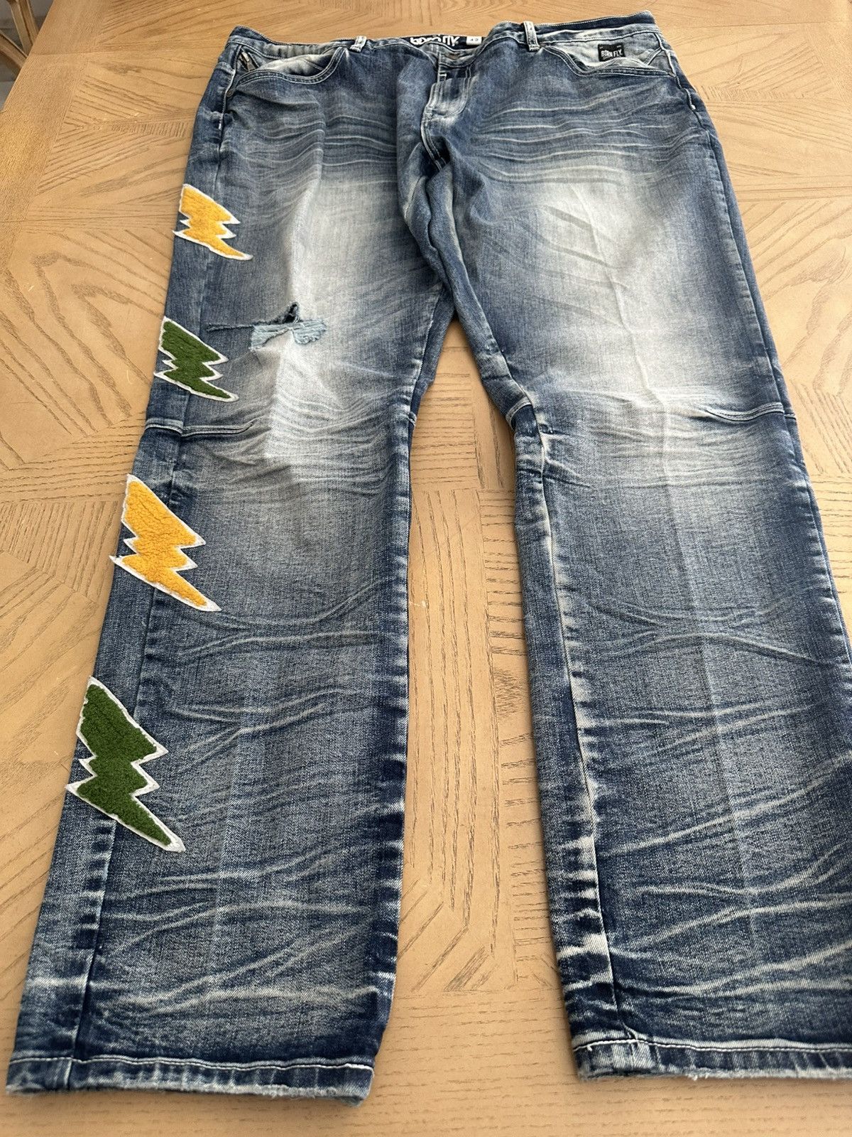 Born Fly Bornfly men's jeans featuring a distressed blue Size US 42 / EU 58 - 2 Thumbnail