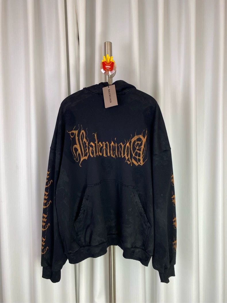 Balenciaga Balenciaga Do Old Sanskrit Graffiti Mud Dye Destruction Ho Size US L / EU 52-54 / 3 - 1 Thumbnail