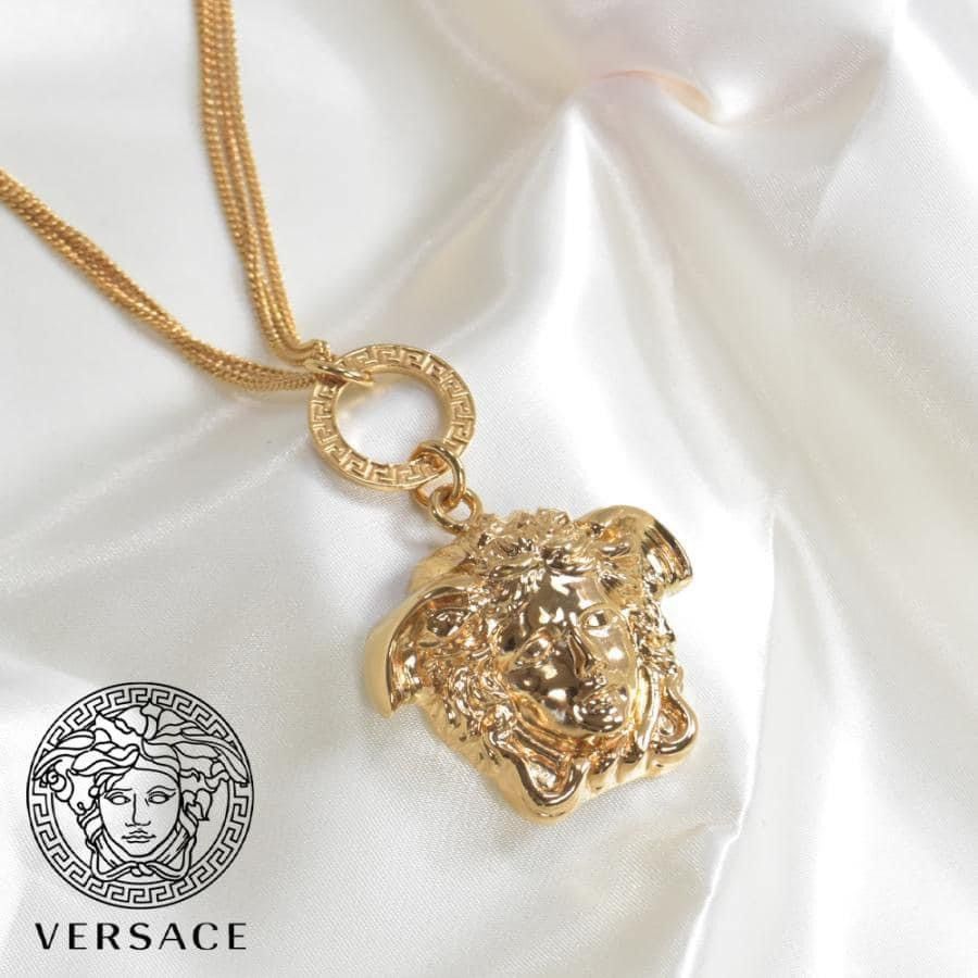 Versace Versace Medusa Pendant Gold Stack Chain Size ONE SIZE - 1 Thumbnail
