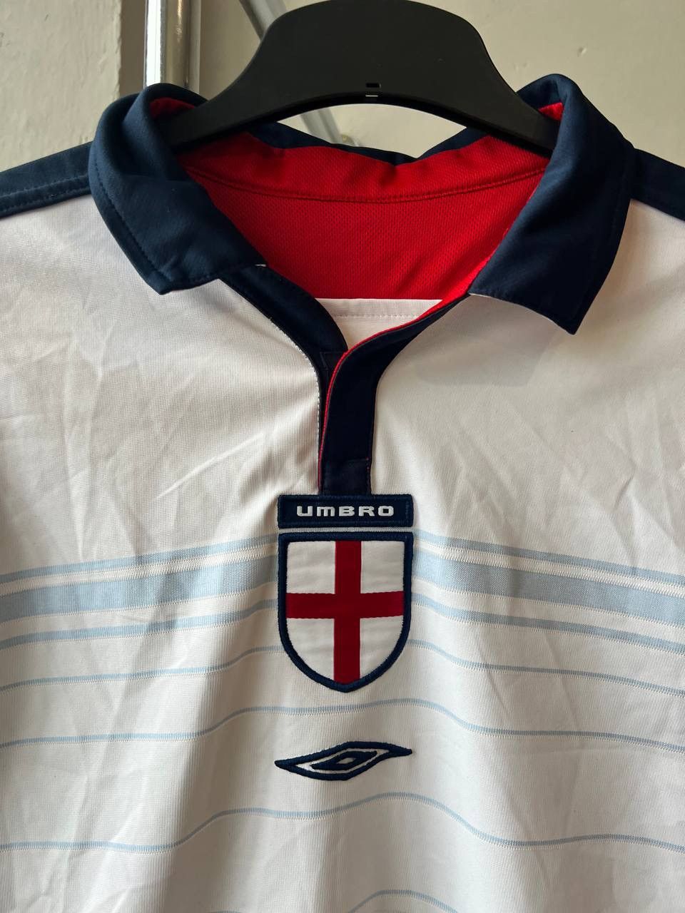 Umbro 2003/05 ENGLAND TEAM HOME SOCCER JERSEY FOOTBALL SHIRT SZ S Size US S / EU 44-46 / 1 - 4 Thumbnail