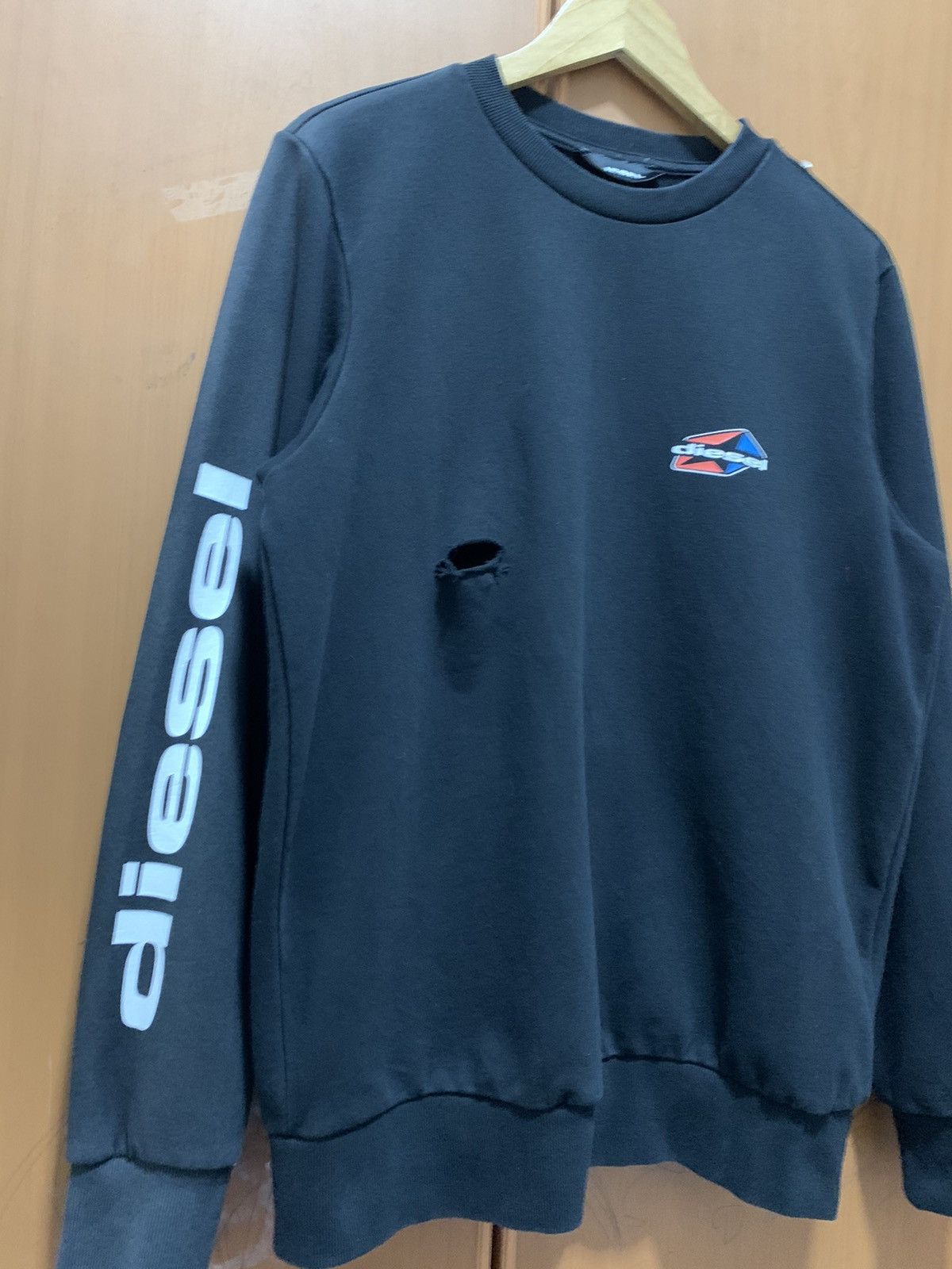 Diesel Vintage Diesel y2k Faded Distressed sweatshirt Size US M / EU 48-50 / 2 - 3 Thumbnail