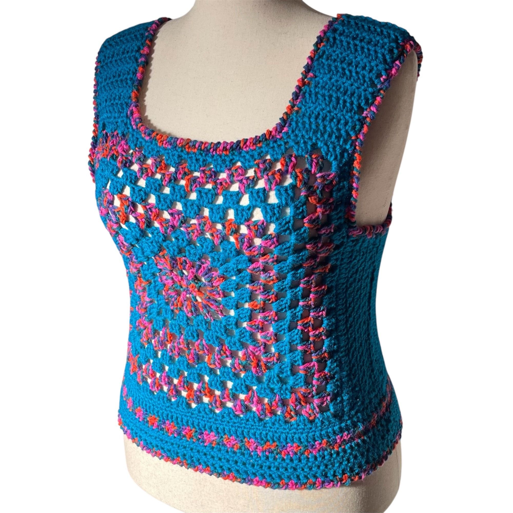 Handmade Crochet Vest Tank Top Retro 70's Hippy Granny Square Rib Tic Size XXL / US 16-18 / IT 52-54 - 1 Thumbnail