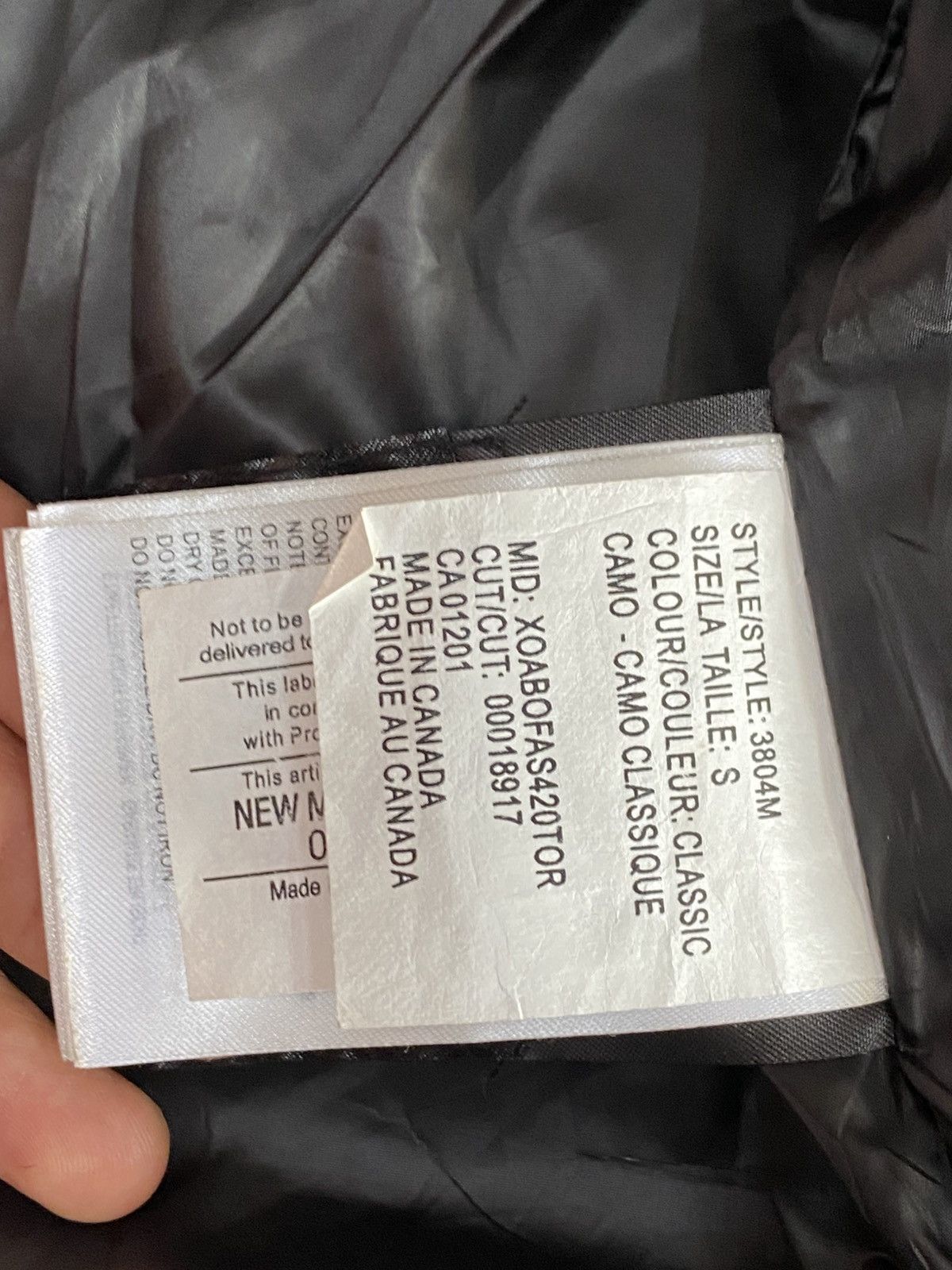 Canada Goose Canada Goose camo puffer jacket Size US S / EU 44-46 / 1 - 13 Thumbnail
